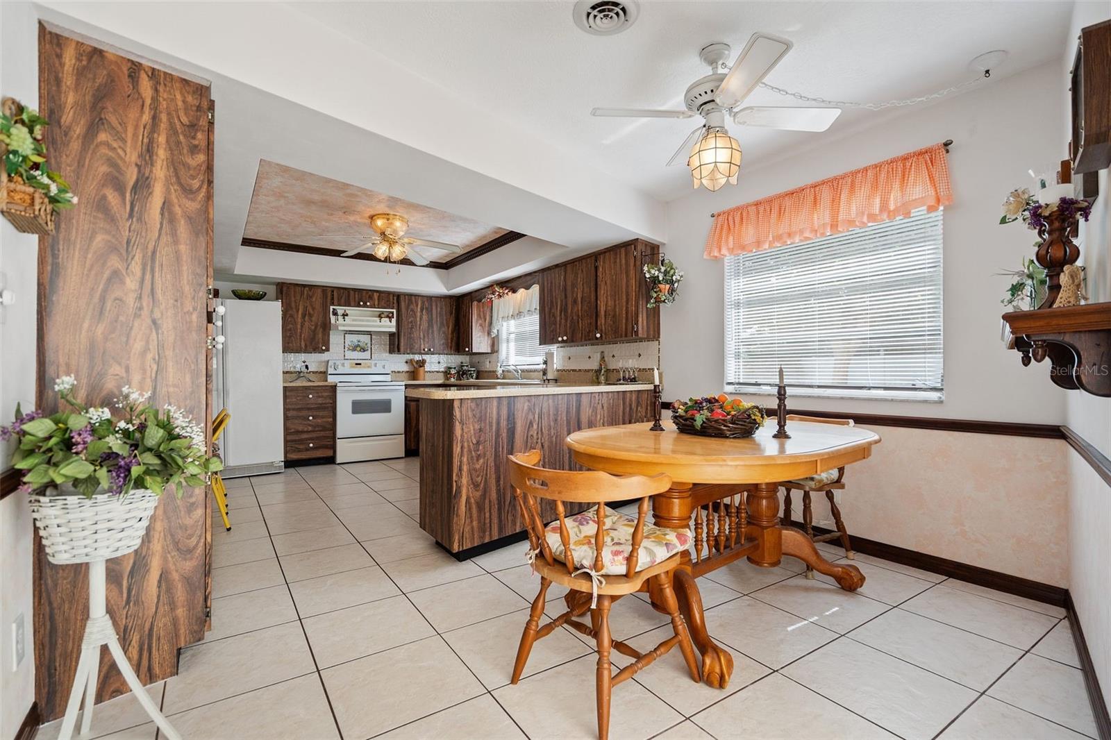 Image 7 of 32 For 6150 28th Street S