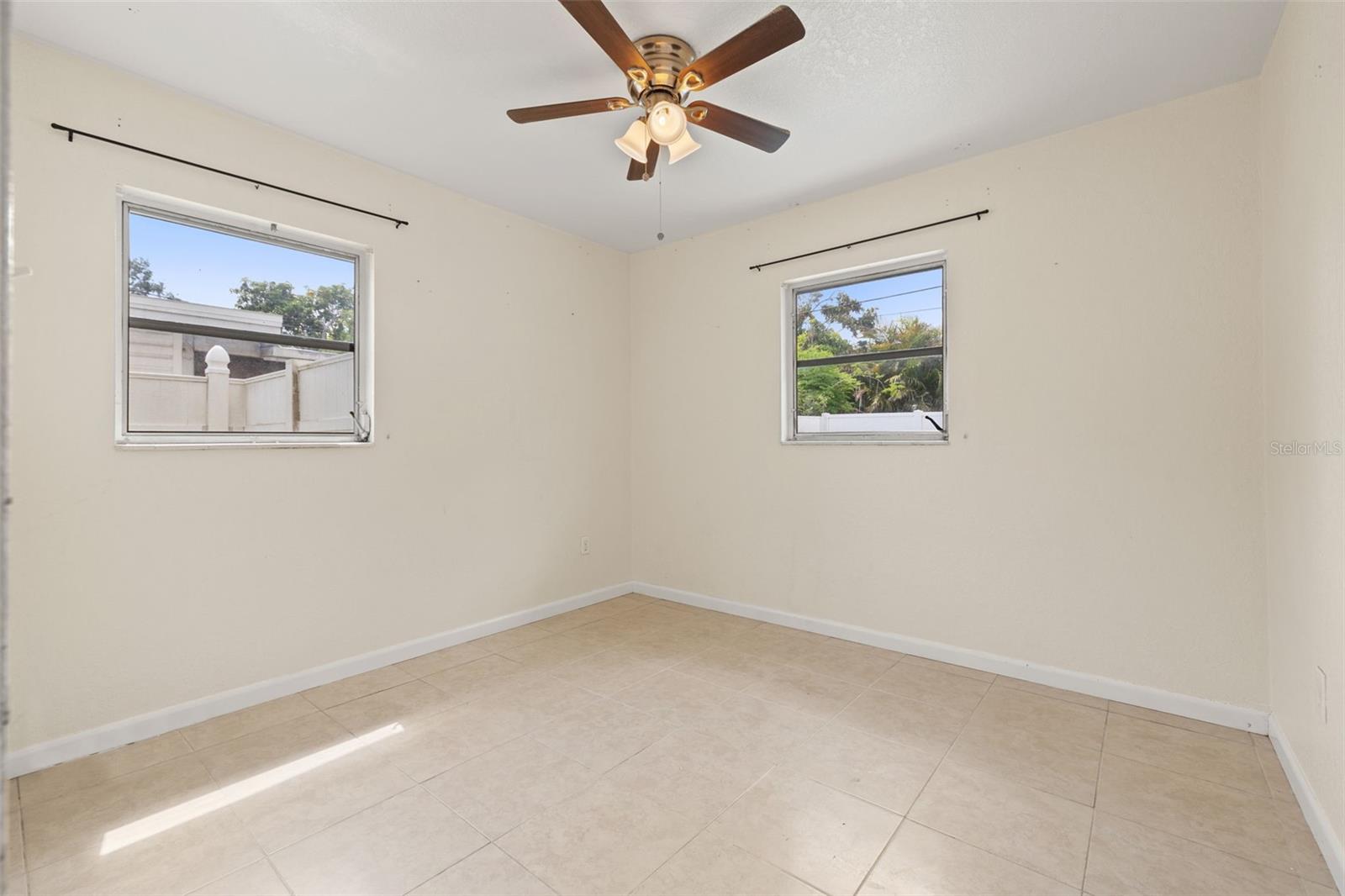 Image 11 of 19 For 5560 93rd Avenue N