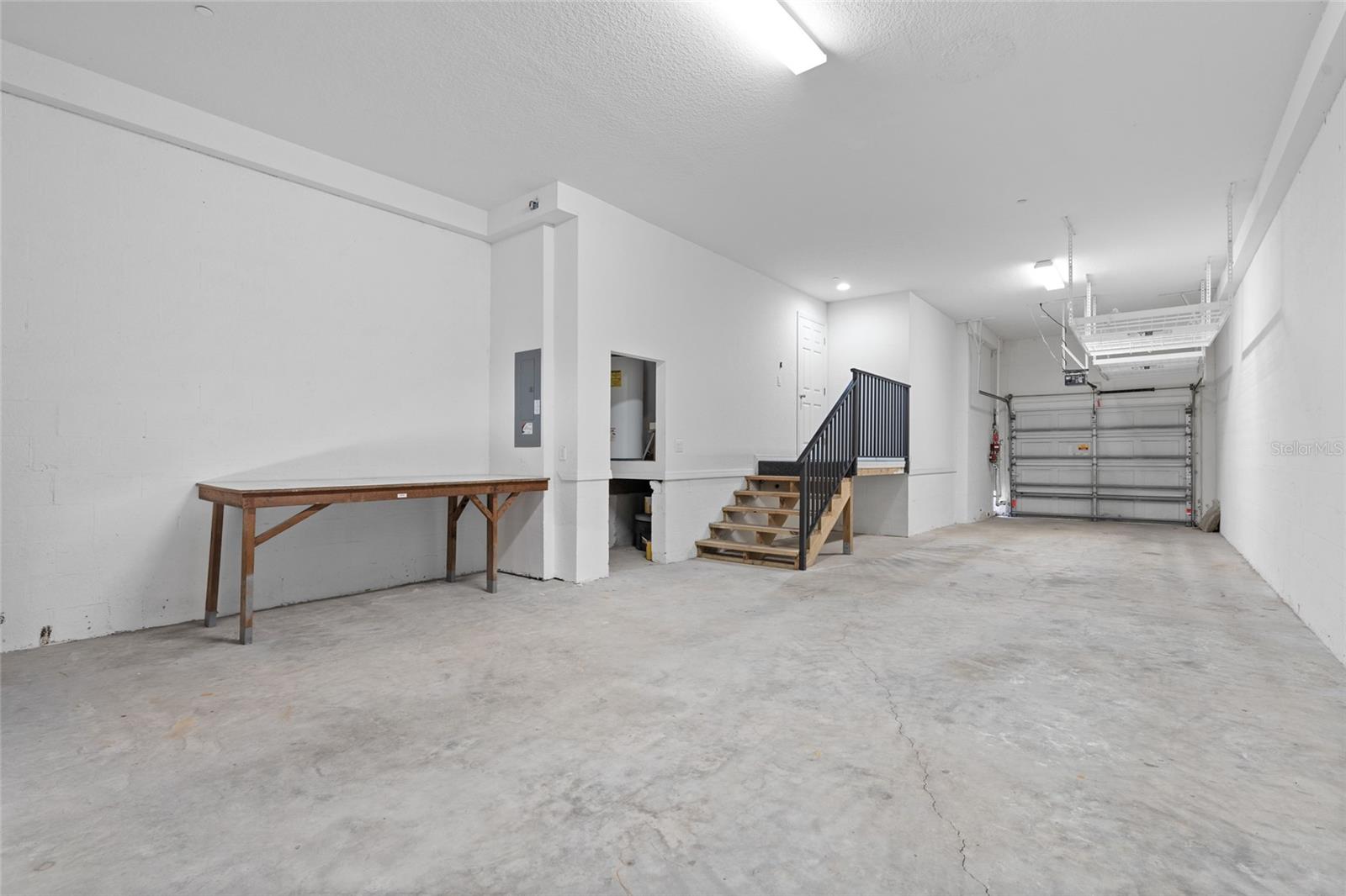 Image 34 of 45 For 1190 Venetian Harbor Drive Ne