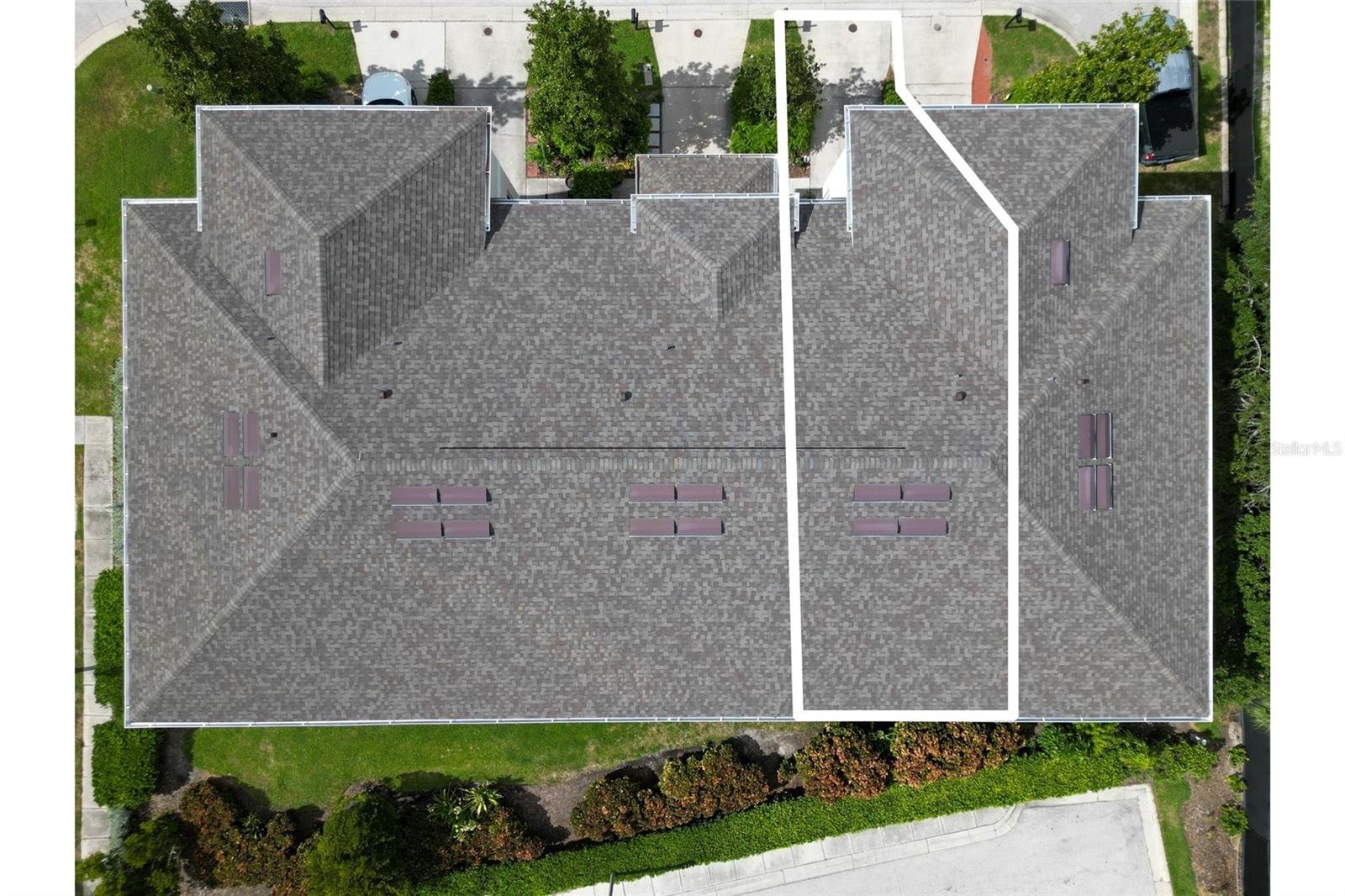 Image 38 of 45 For 1190 Venetian Harbor Drive Ne
