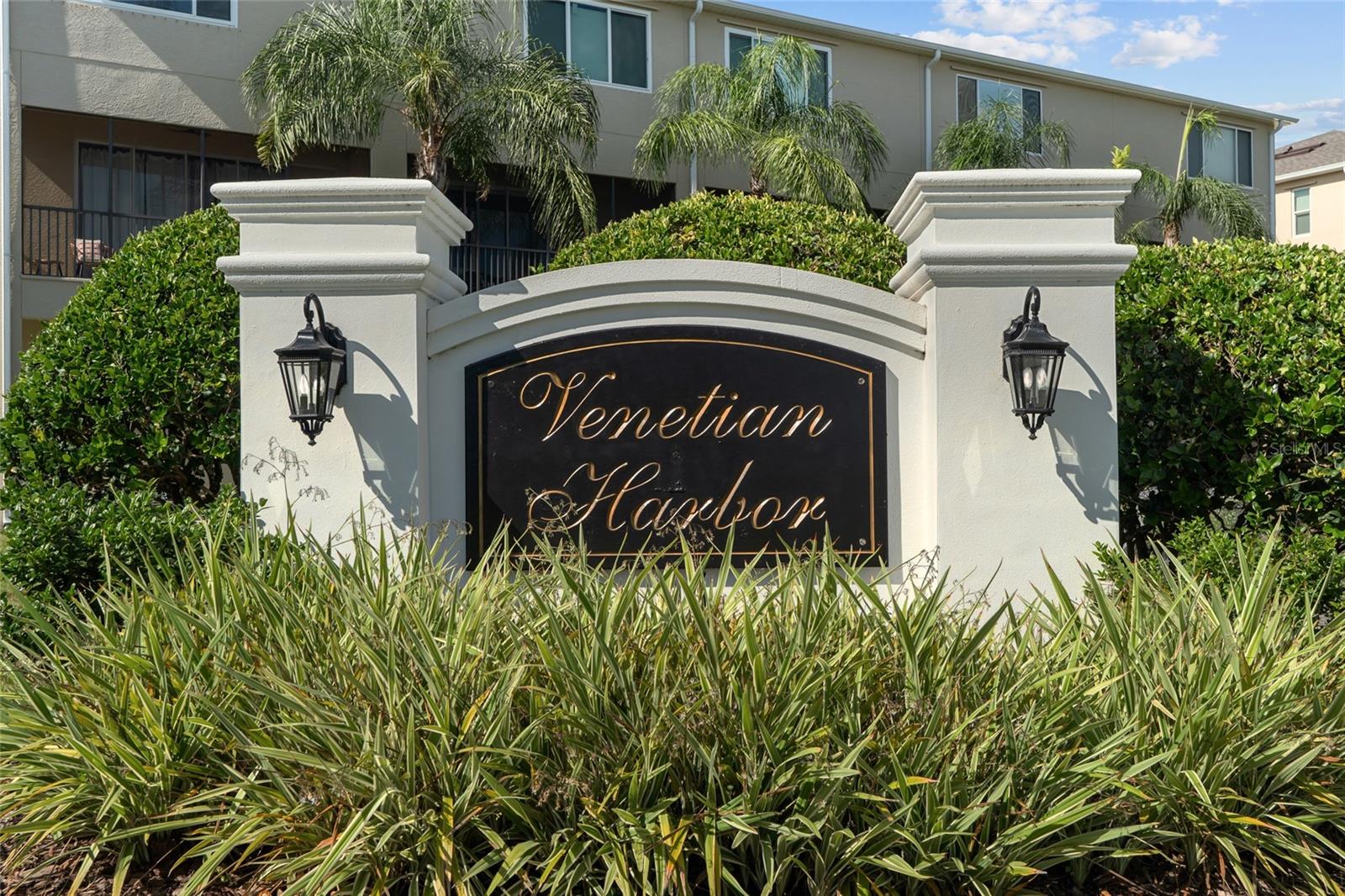 Image 42 of 45 For 1190 Venetian Harbor Drive Ne