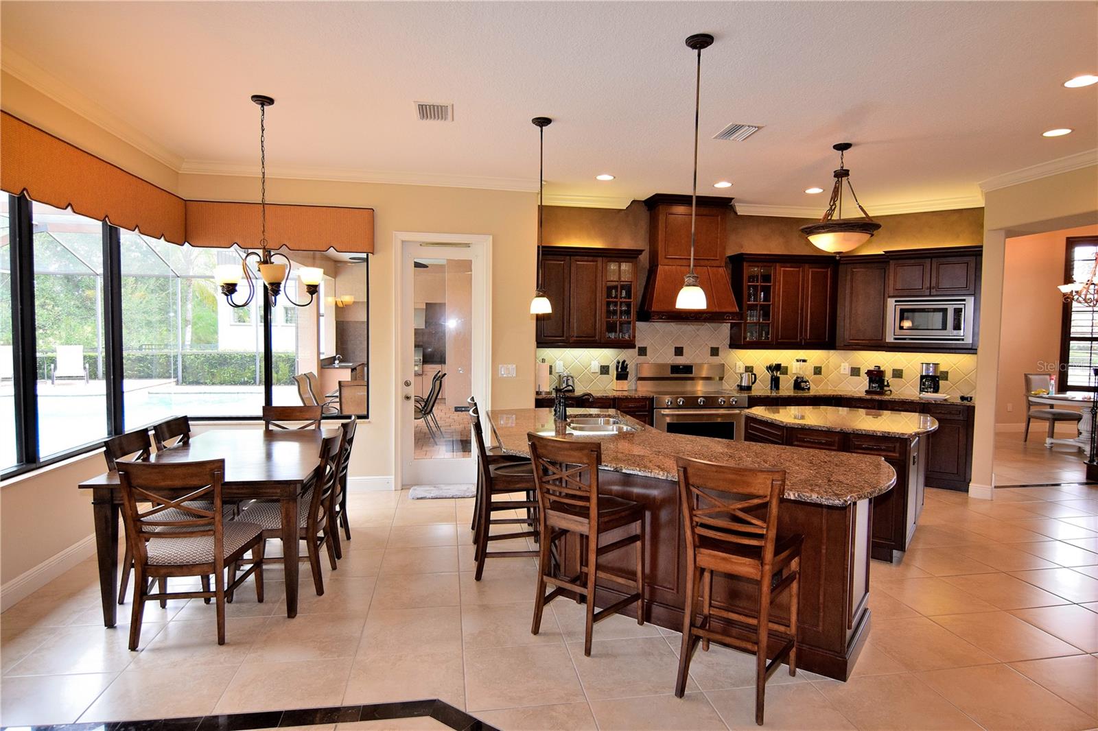 Listing photo id 1 for 20411 Lace Cascade Road