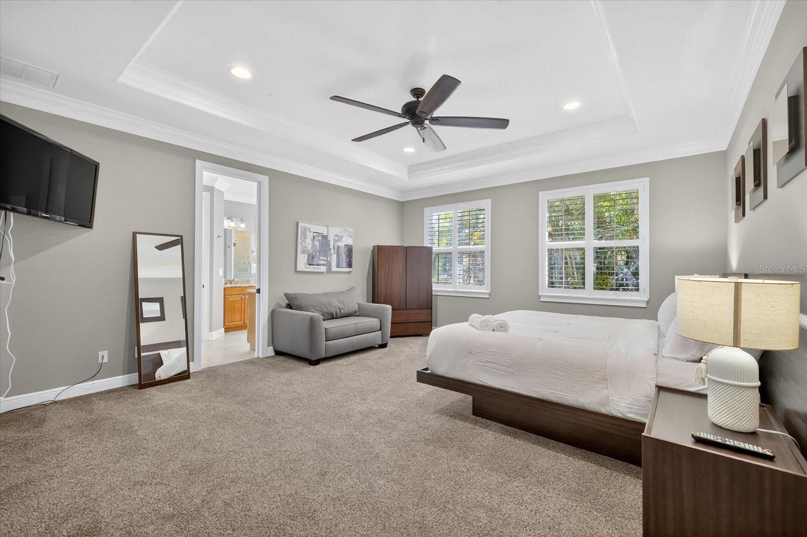 Image 41 of 76 For 3904 Santiago Street