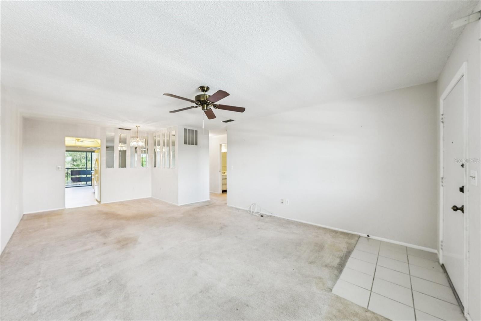 Image 4 of 47 For 5980 80th Street N 410