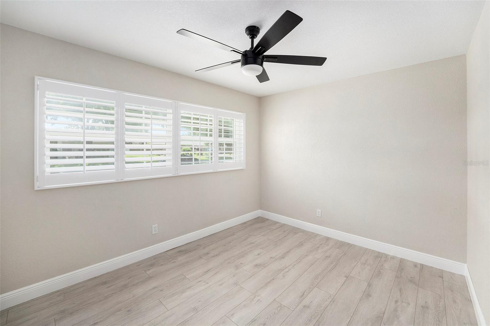 Image 17 of 39 For 1316 Dorothy Drive
