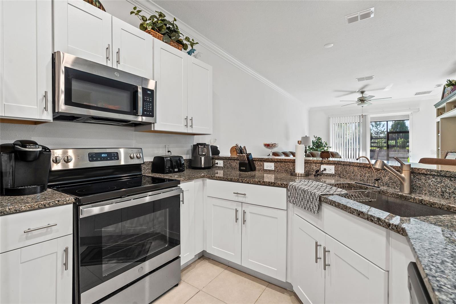 Image 11 of 39 For 6884 Ripple Pond Loop