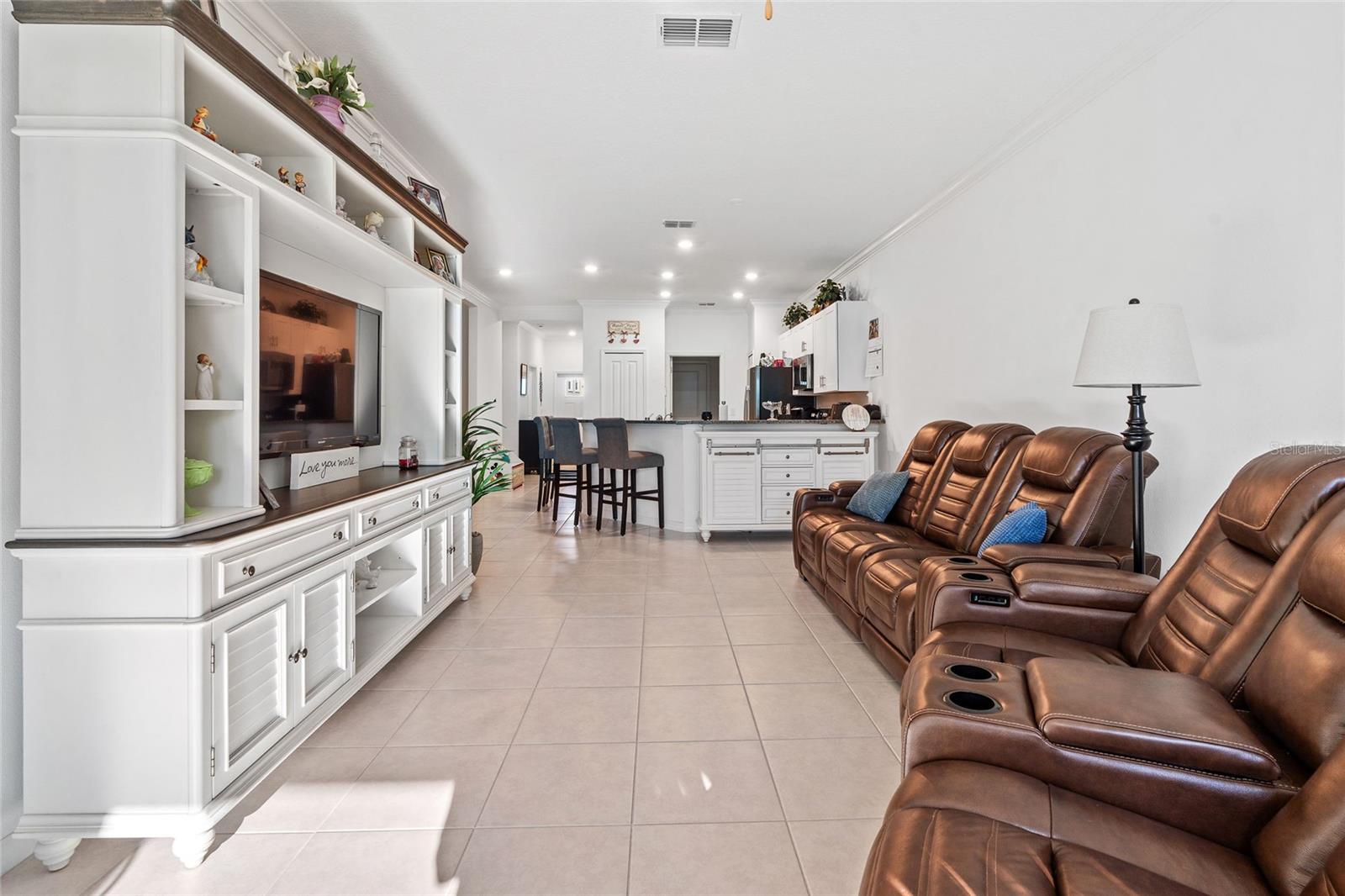 Image 15 of 39 For 6884 Ripple Pond Loop