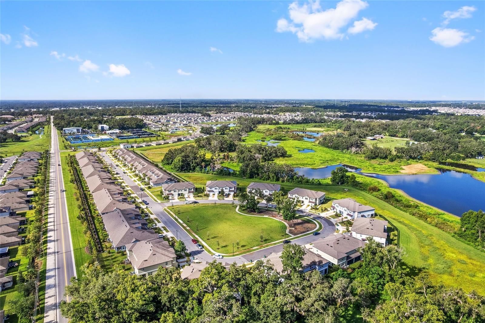 Image 34 of 39 For 6884 Ripple Pond Loop