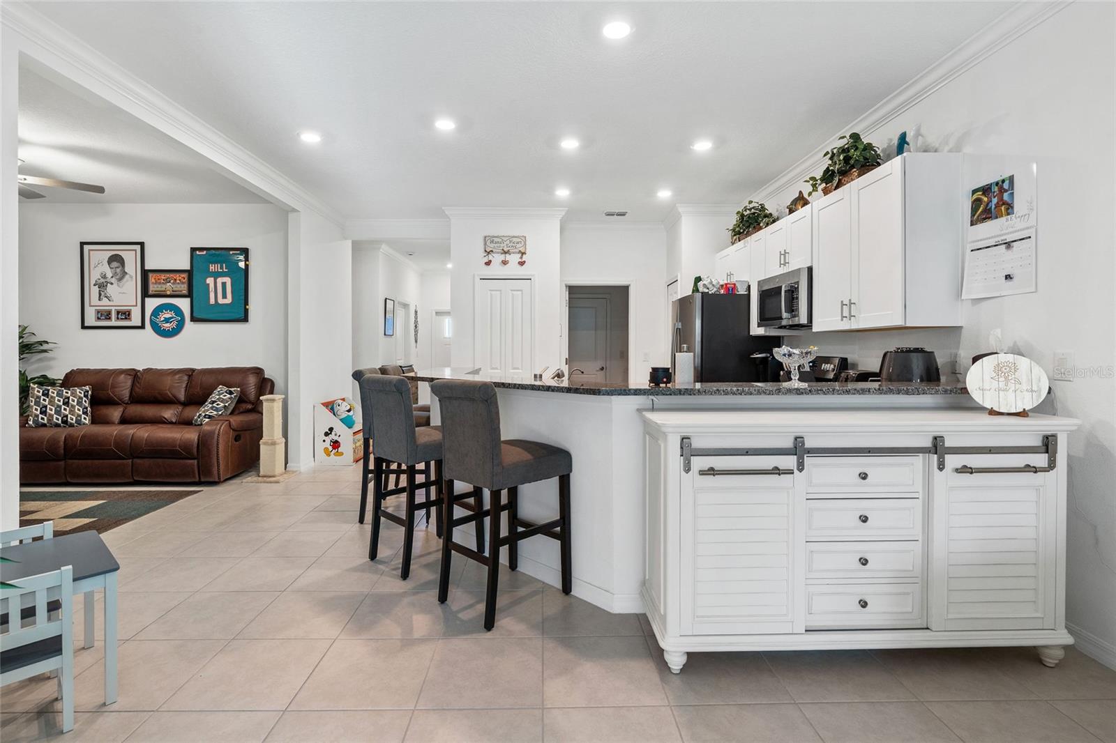 Image 8 of 39 For 6884 Ripple Pond Loop