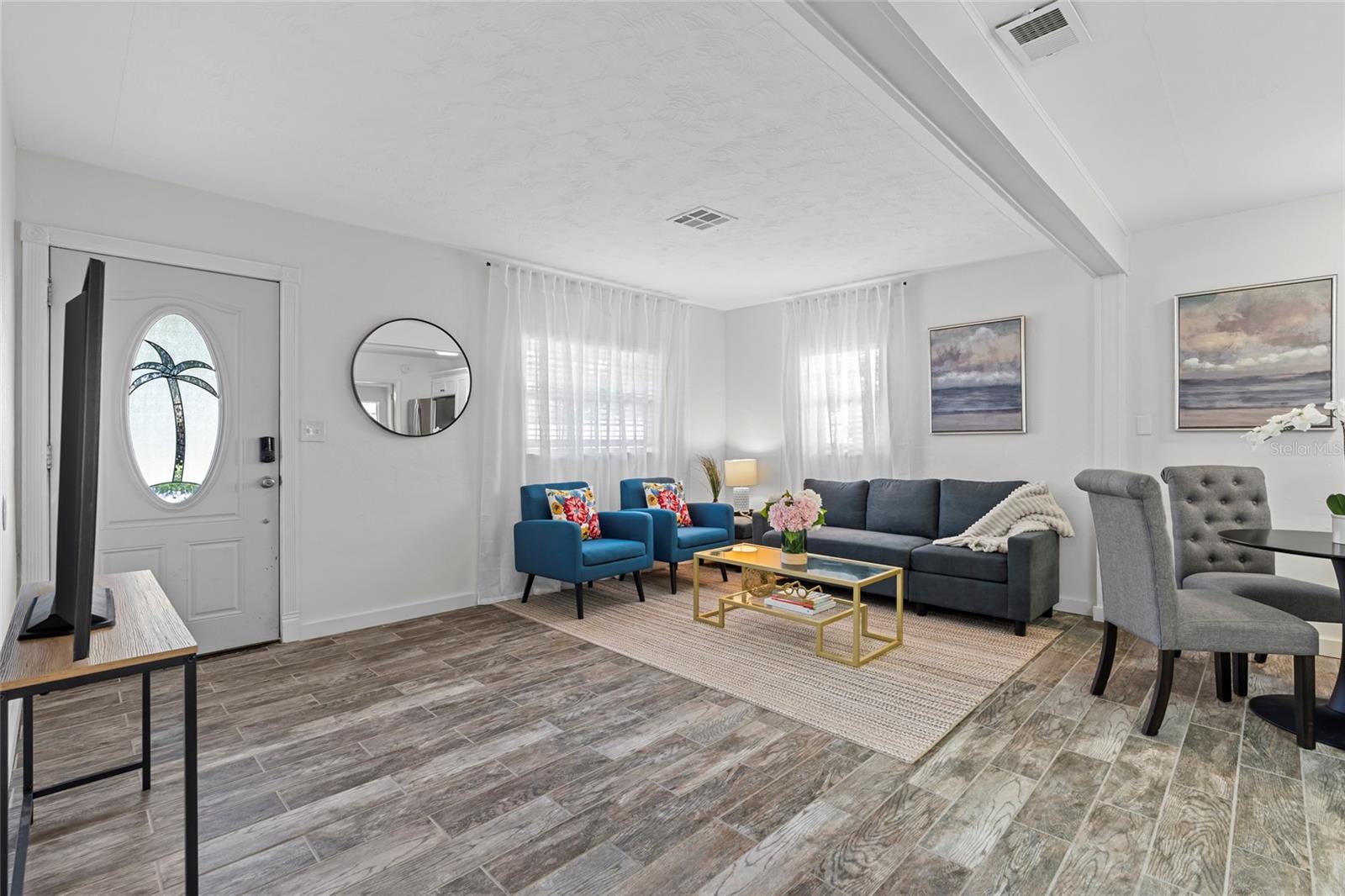 Image 11 of 29 For 326 50th Avenue N