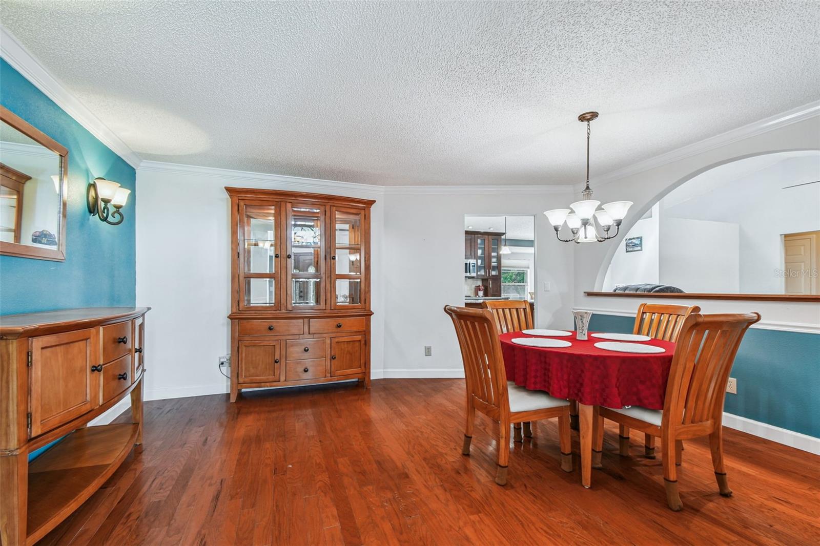 Image 12 of 90 For 6006 Redhawk Dr