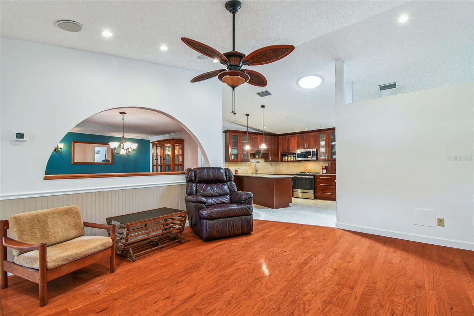 Image 30 of 90 For 6006 Redhawk Dr