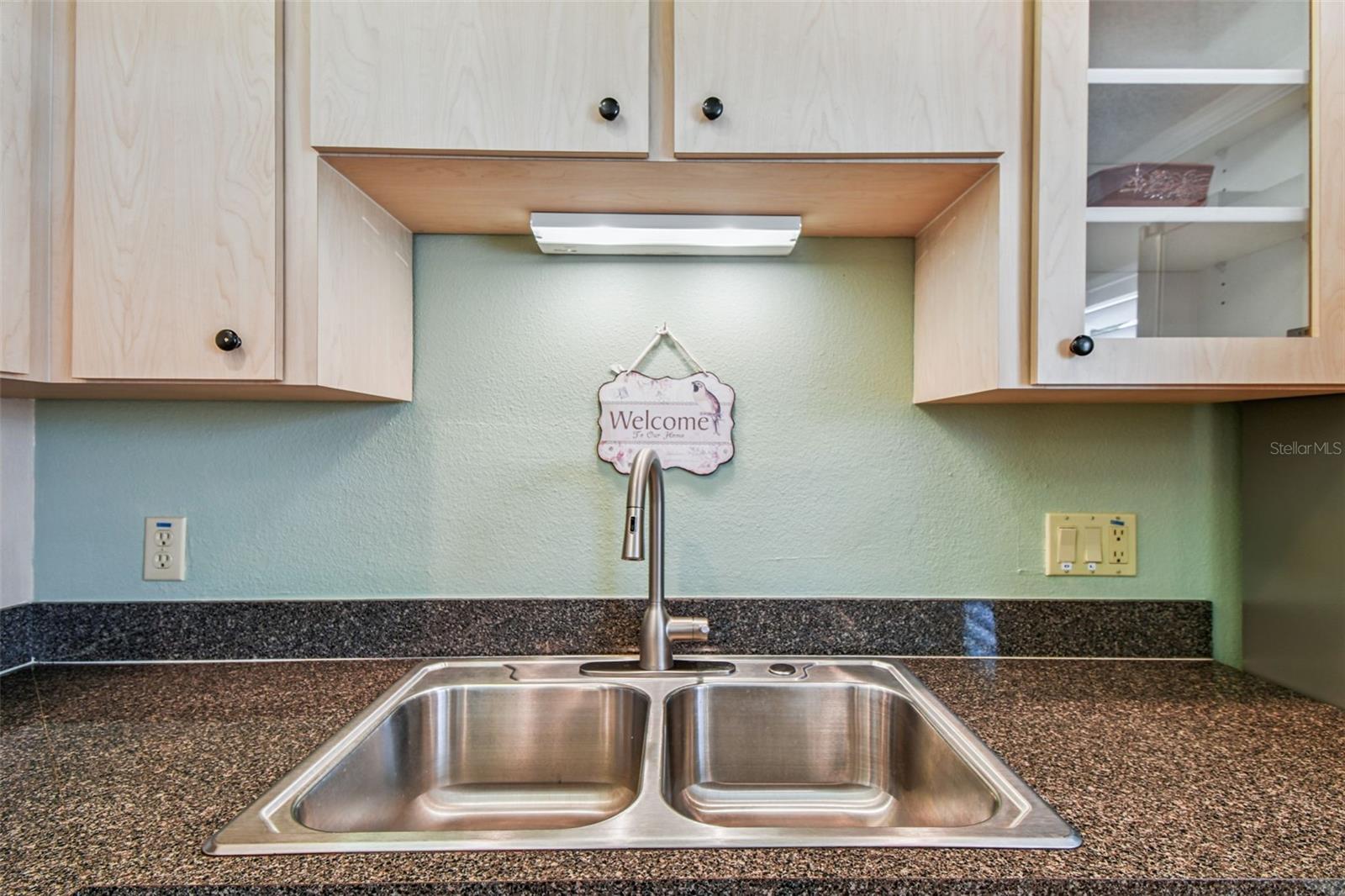 Image 49 of 90 For 6006 Redhawk Dr