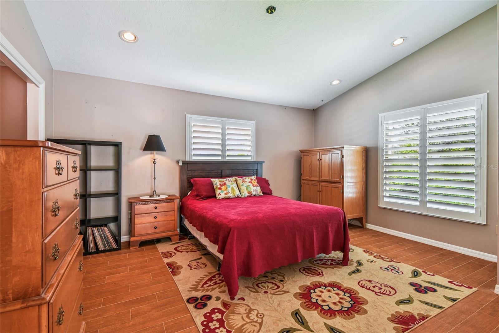 Image 54 of 90 For 6006 Redhawk Dr