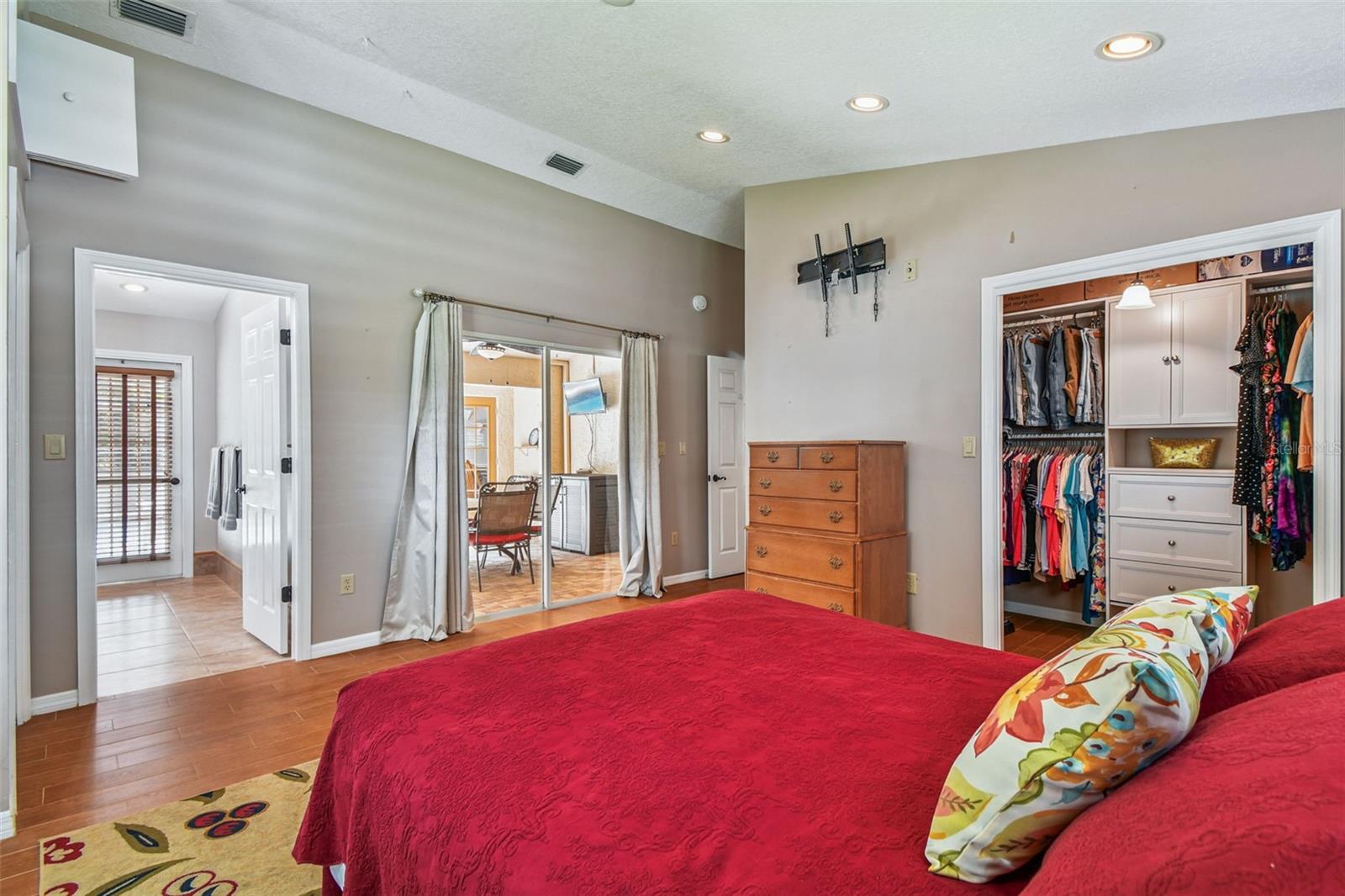 Image 56 of 90 For 6006 Redhawk Dr