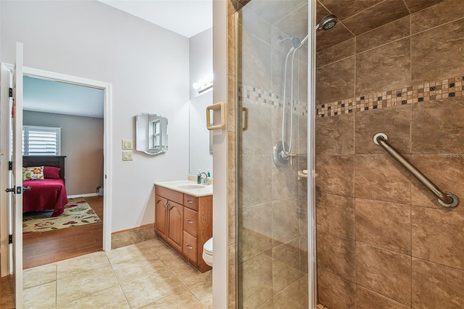 Image 60 of 90 For 6006 Redhawk Dr