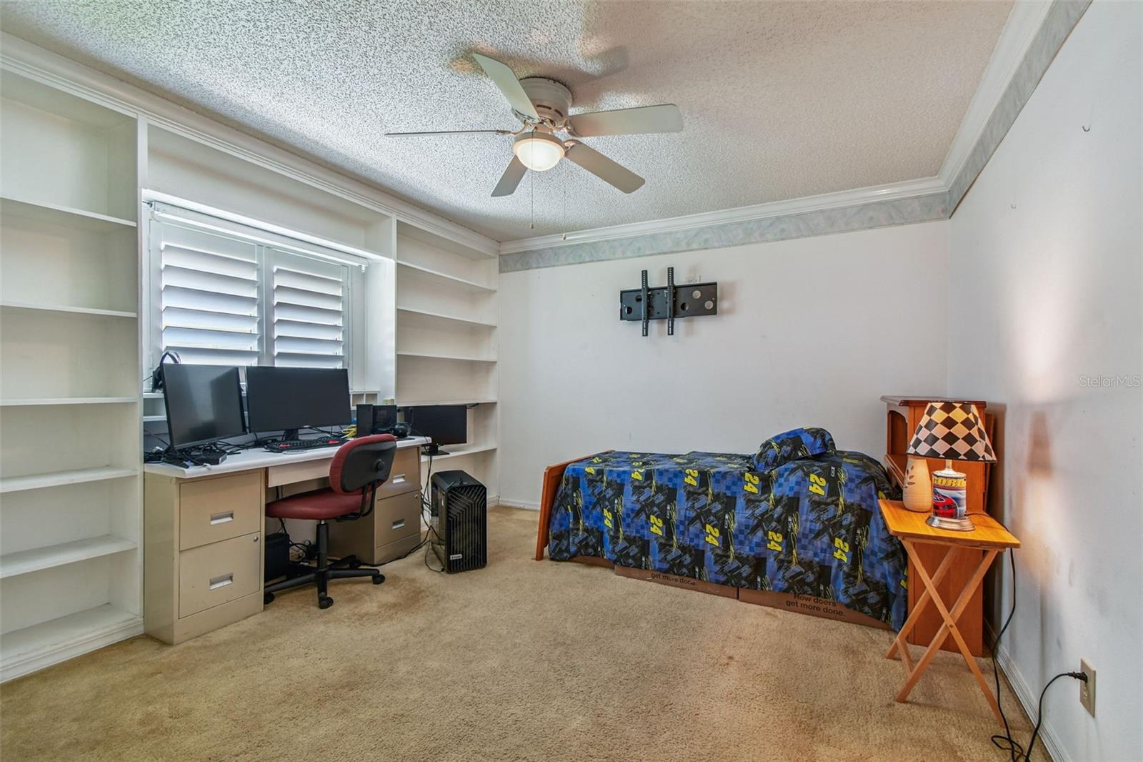 Image 61 of 90 For 6006 Redhawk Dr