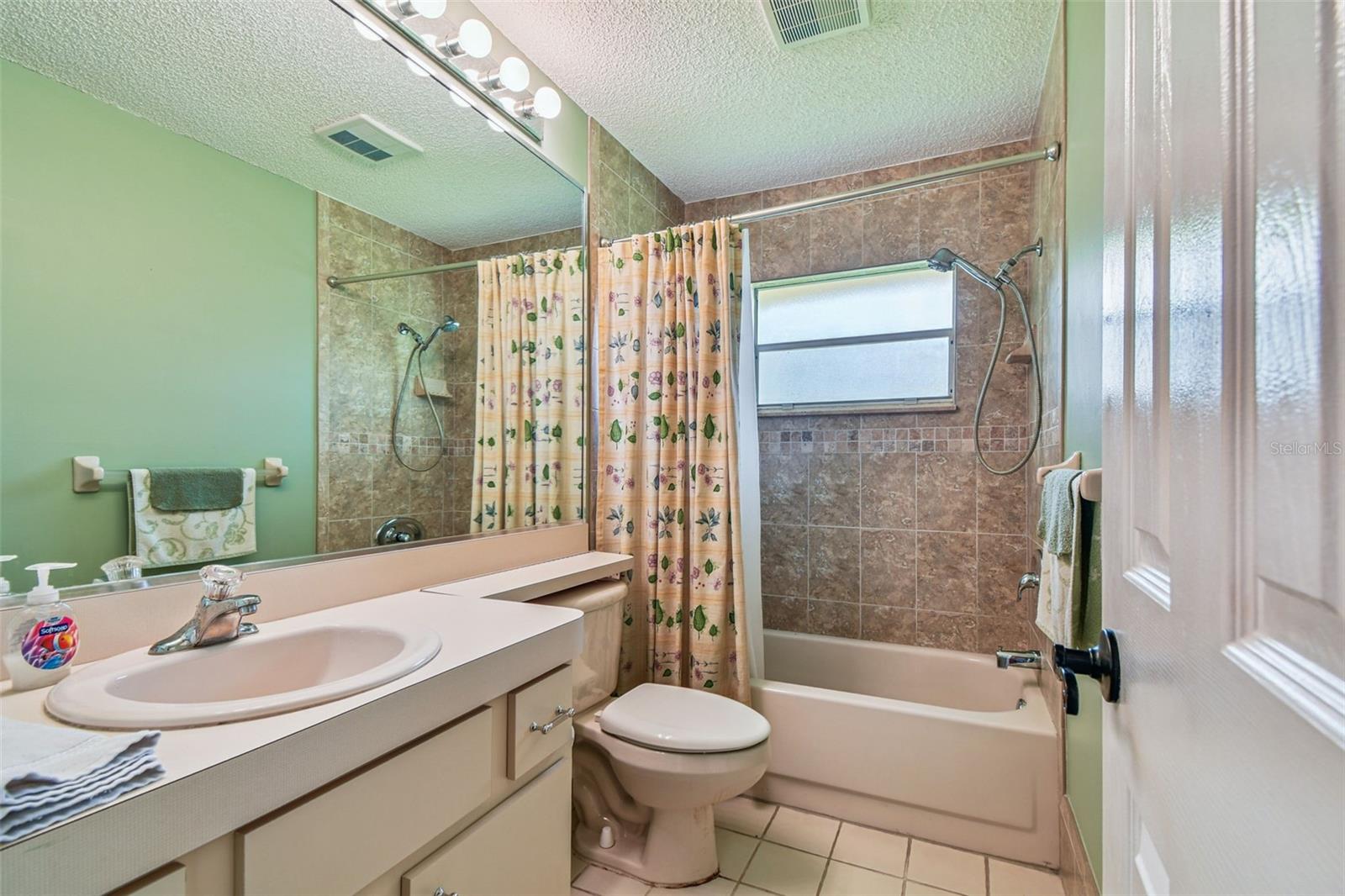 Image 64 of 90 For 6006 Redhawk Dr