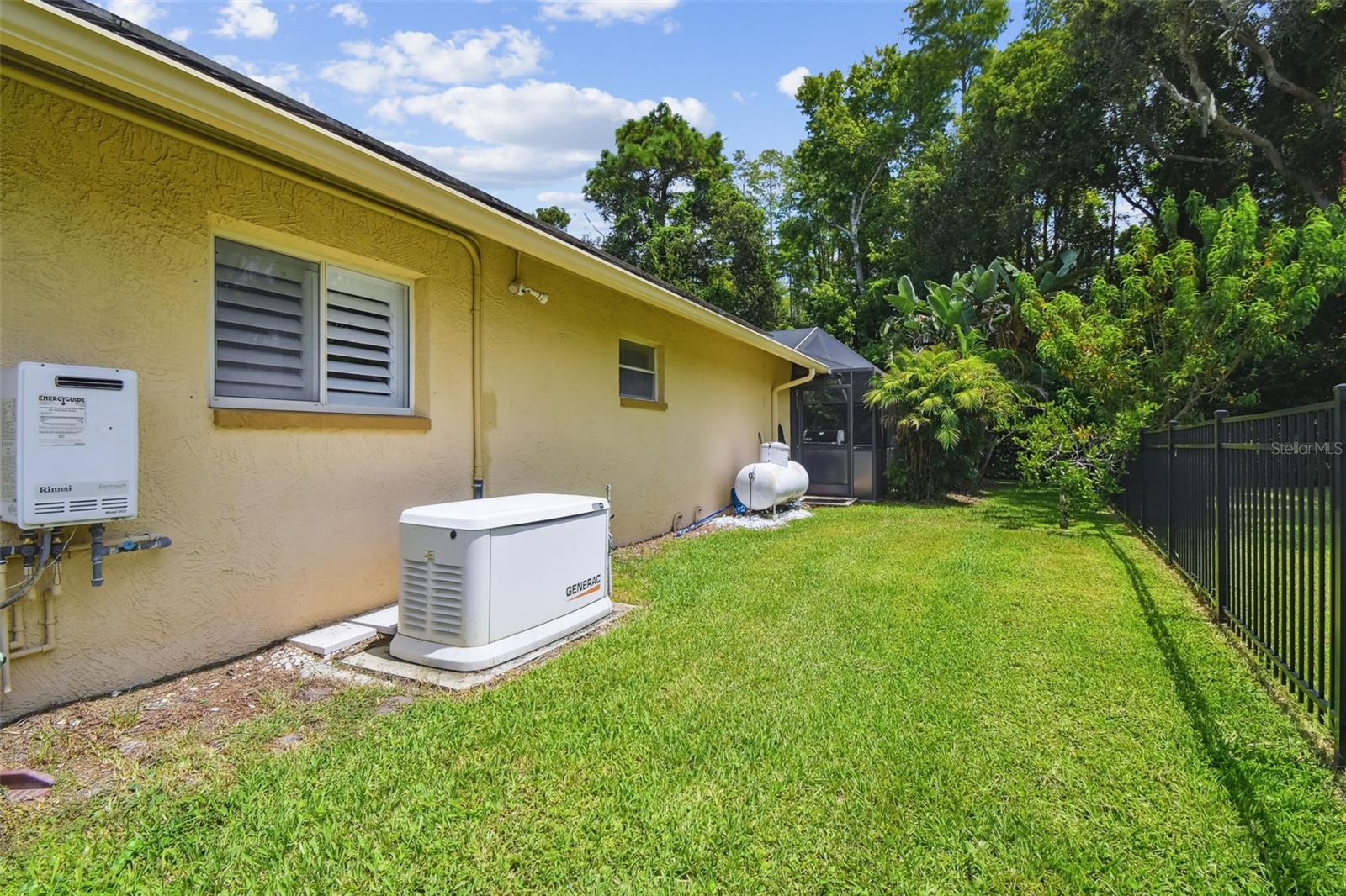 Image 86 of 90 For 6006 Redhawk Dr