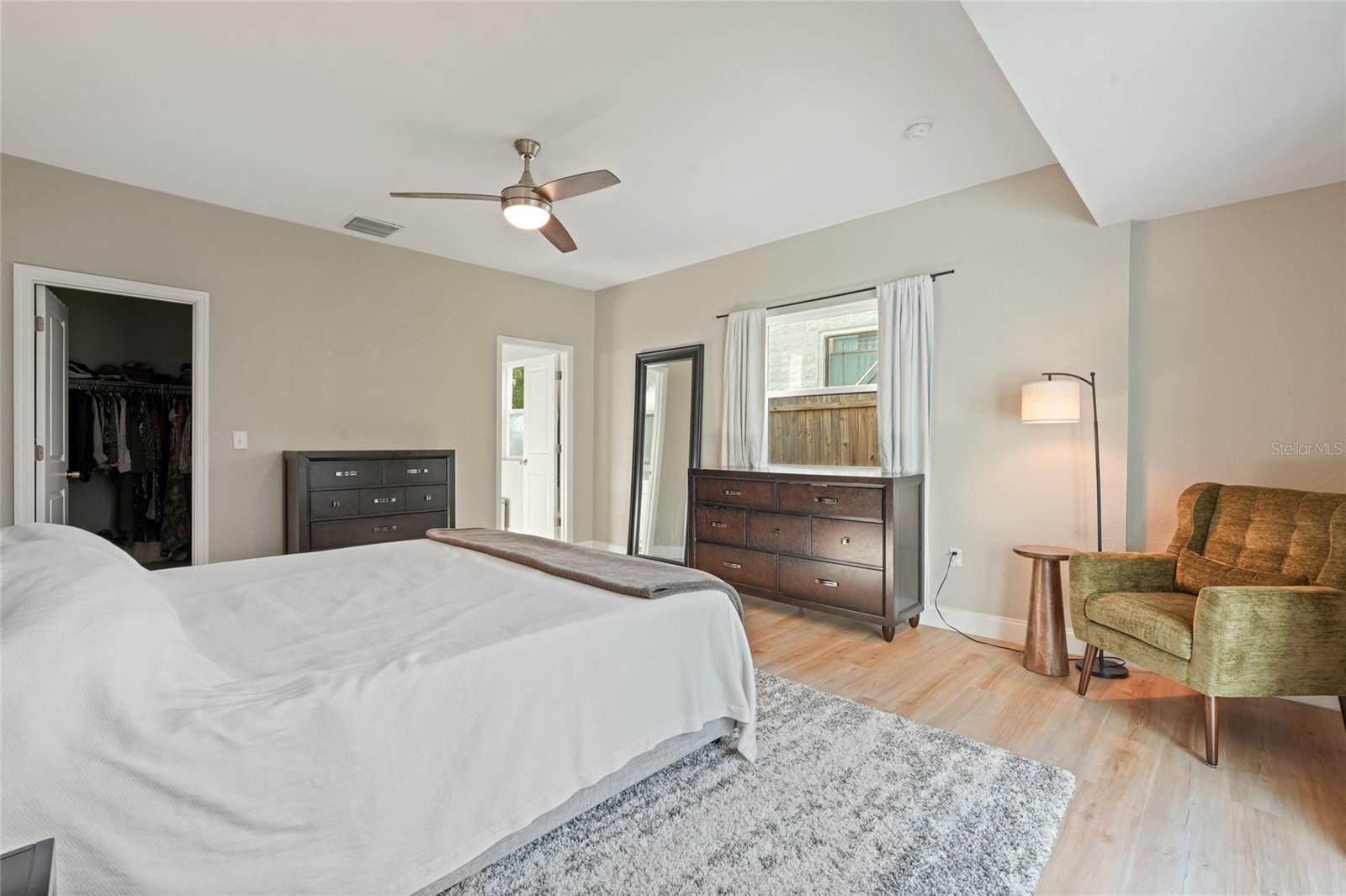 Image 16 of 36 For 1705 29th Avenue N