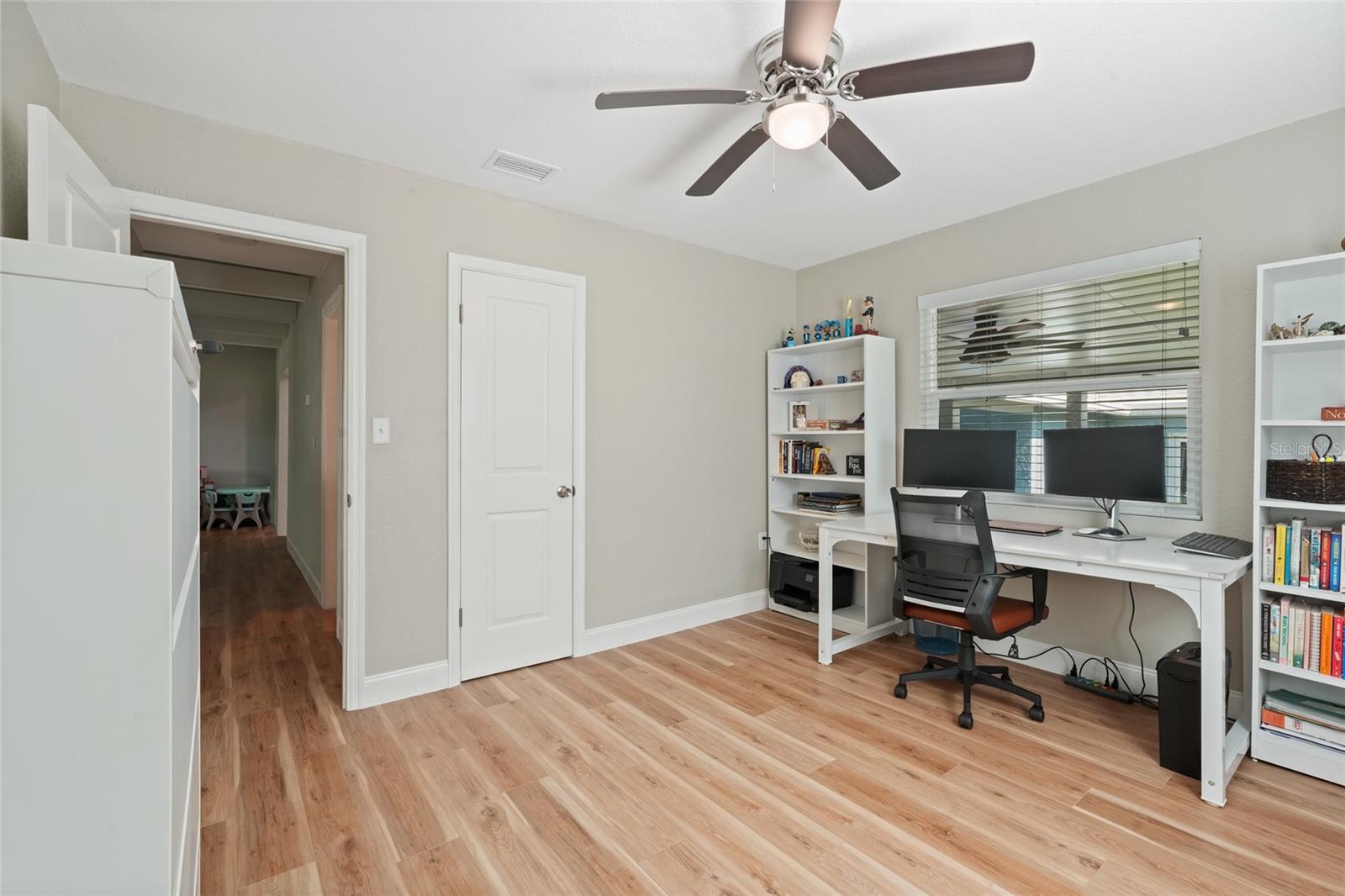 Image 27 of 36 For 1705 29th Avenue N