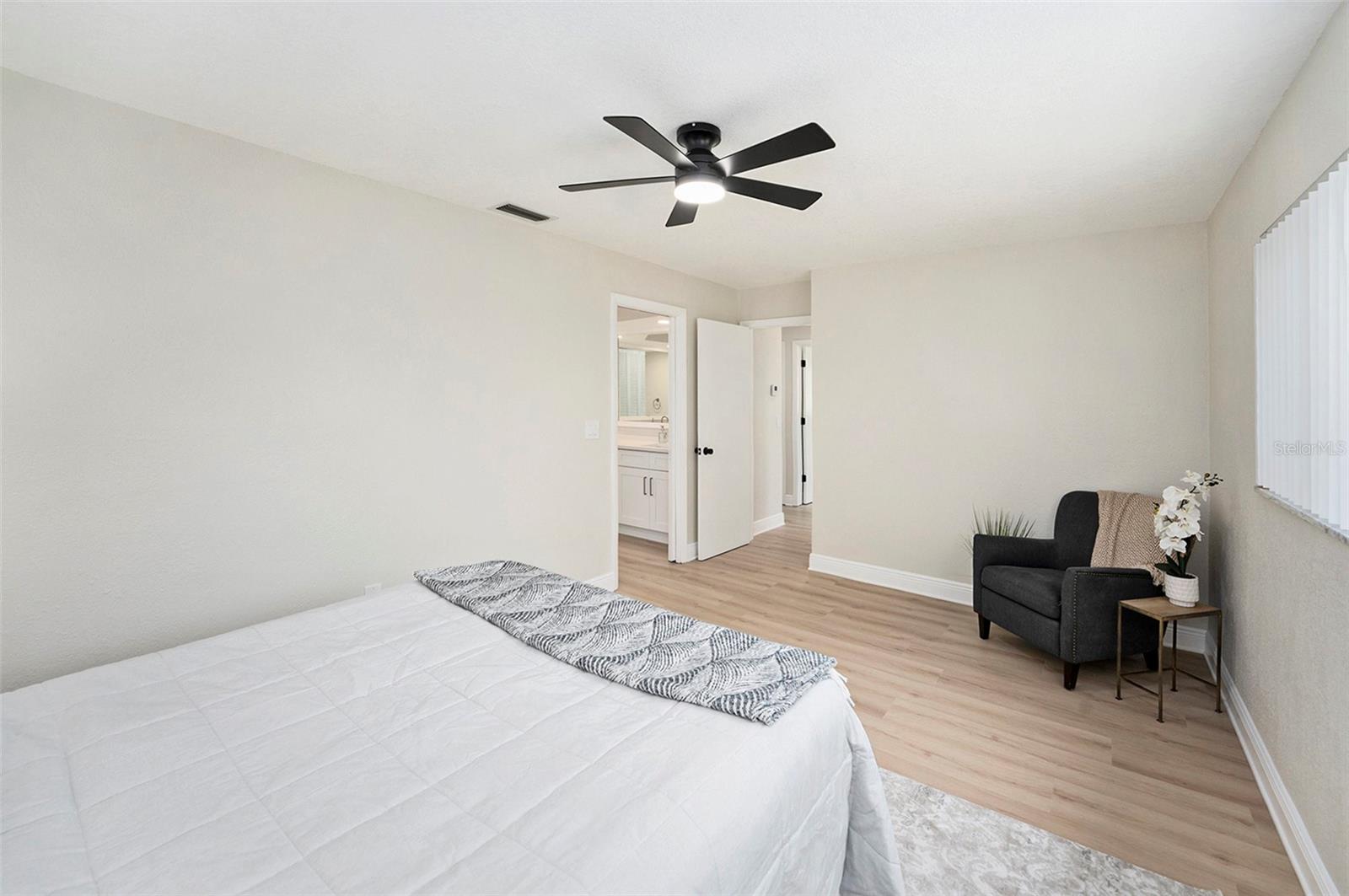 Image 15 of 29 For 6223 12th Street S