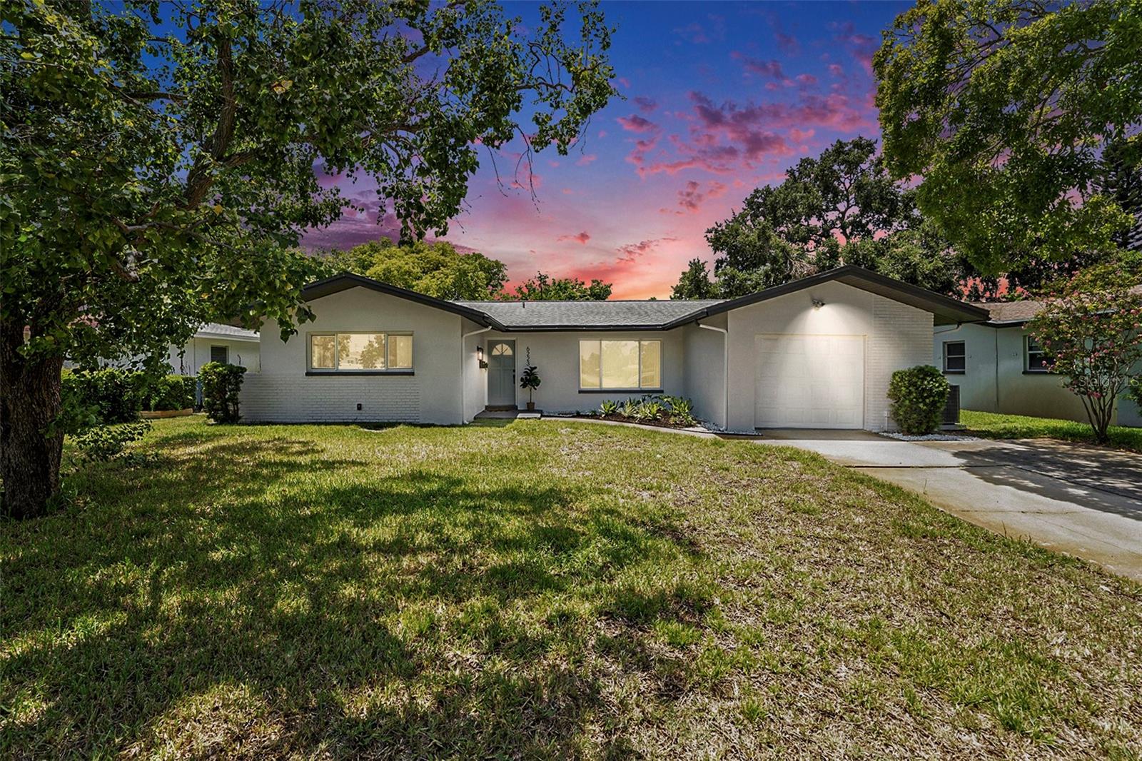 Image 4 of 29 For 6223 12th Street S