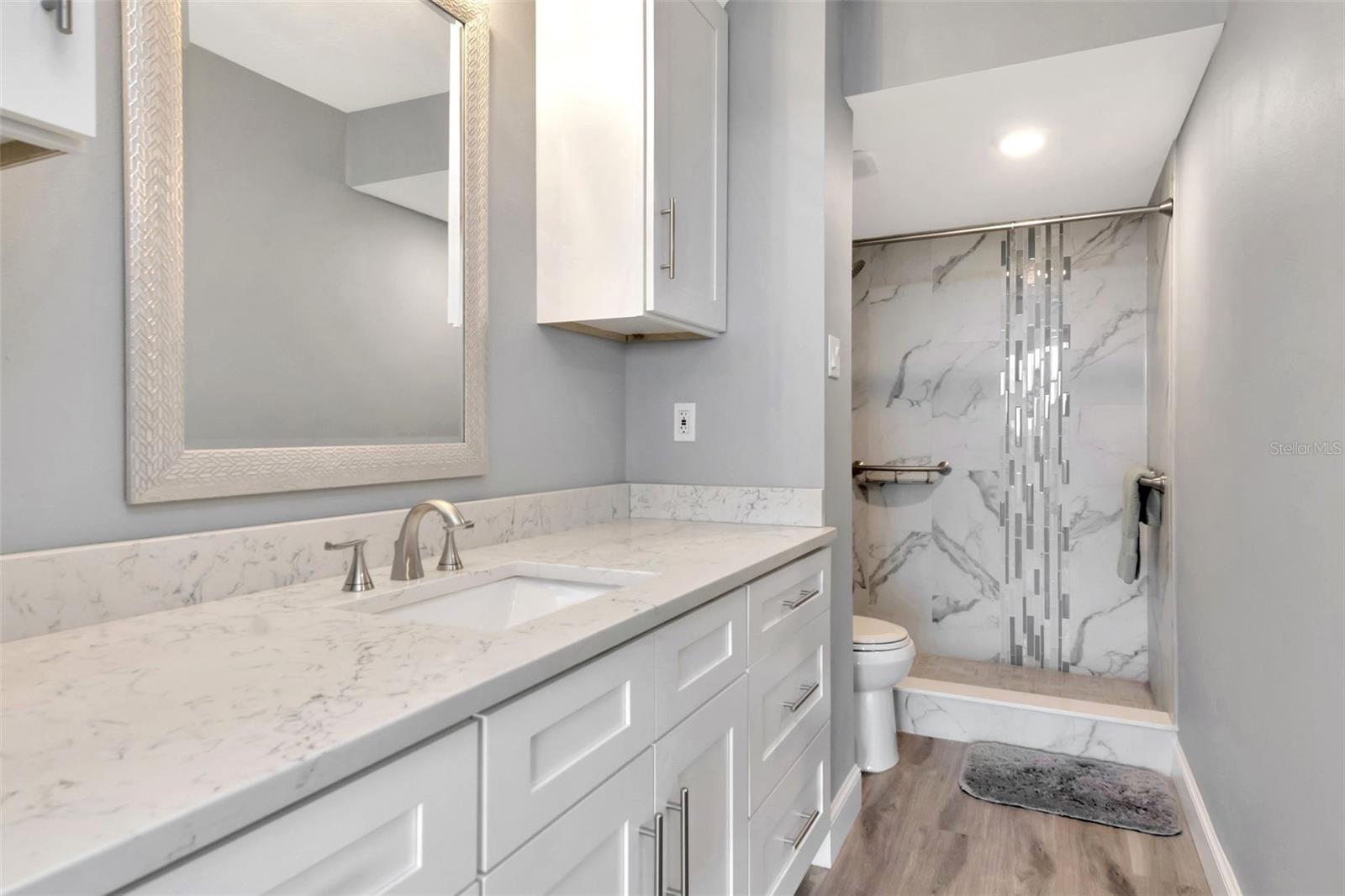 Image 14 of 33 For 3211 Swann Avenue 806