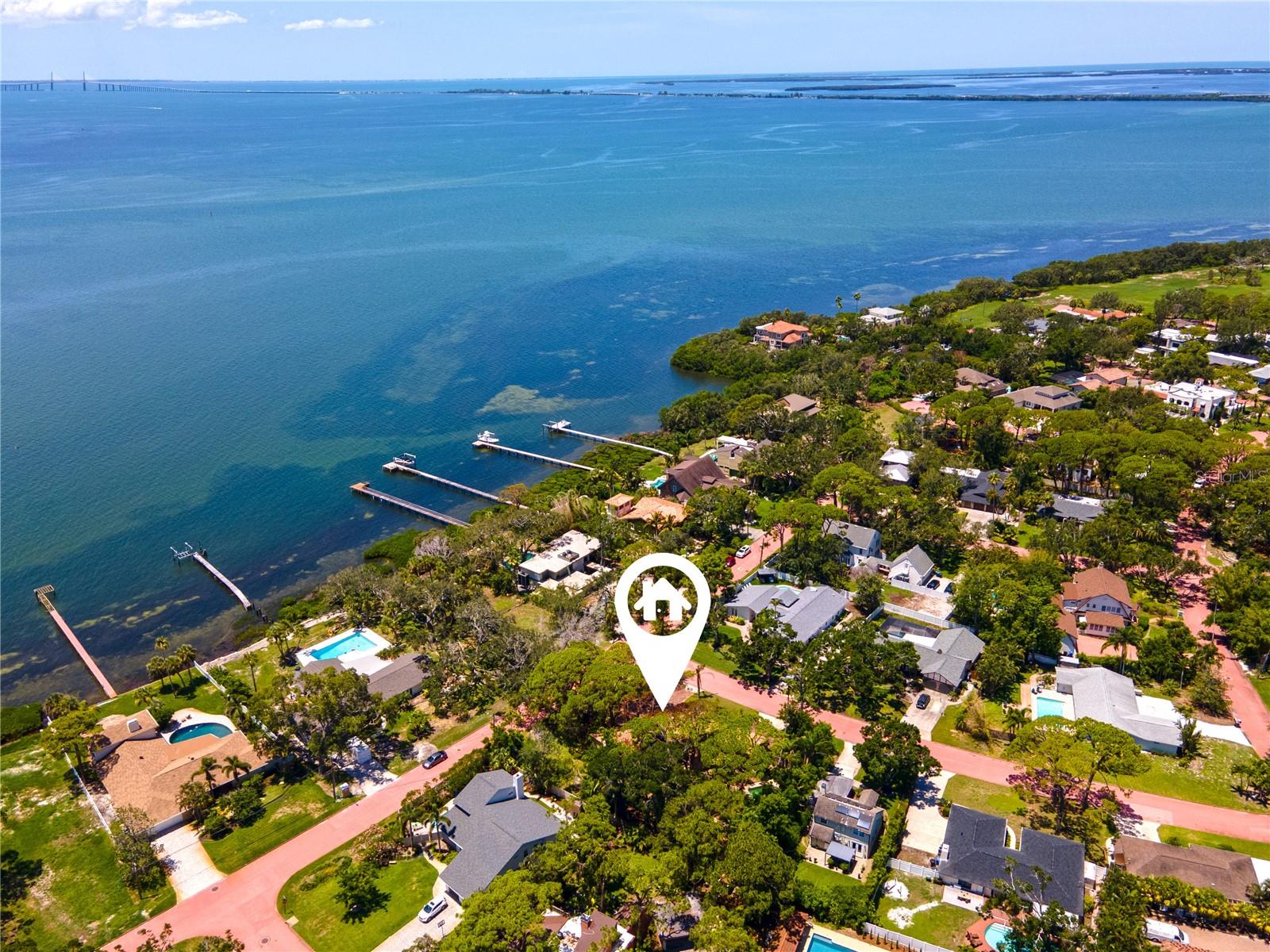 Details for 1125 Friendly Way S, ST PETERSBURG, FL 33705