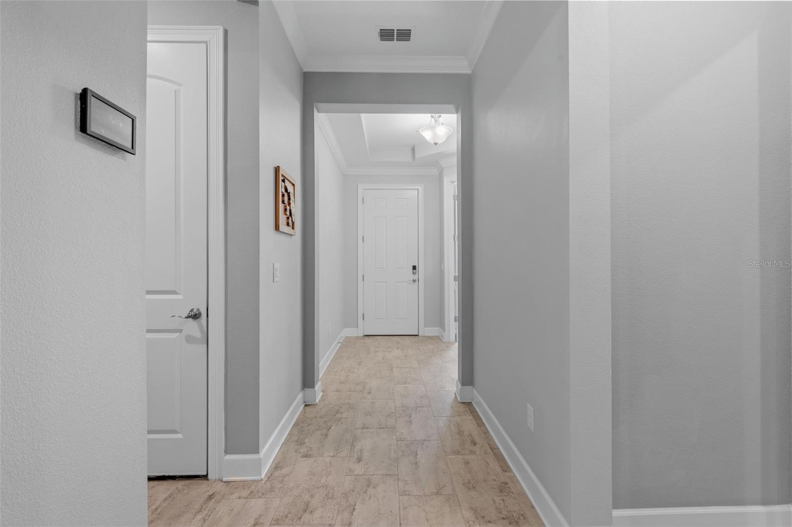 Listing photo id 30 for 17804 Waterway Creek Drive