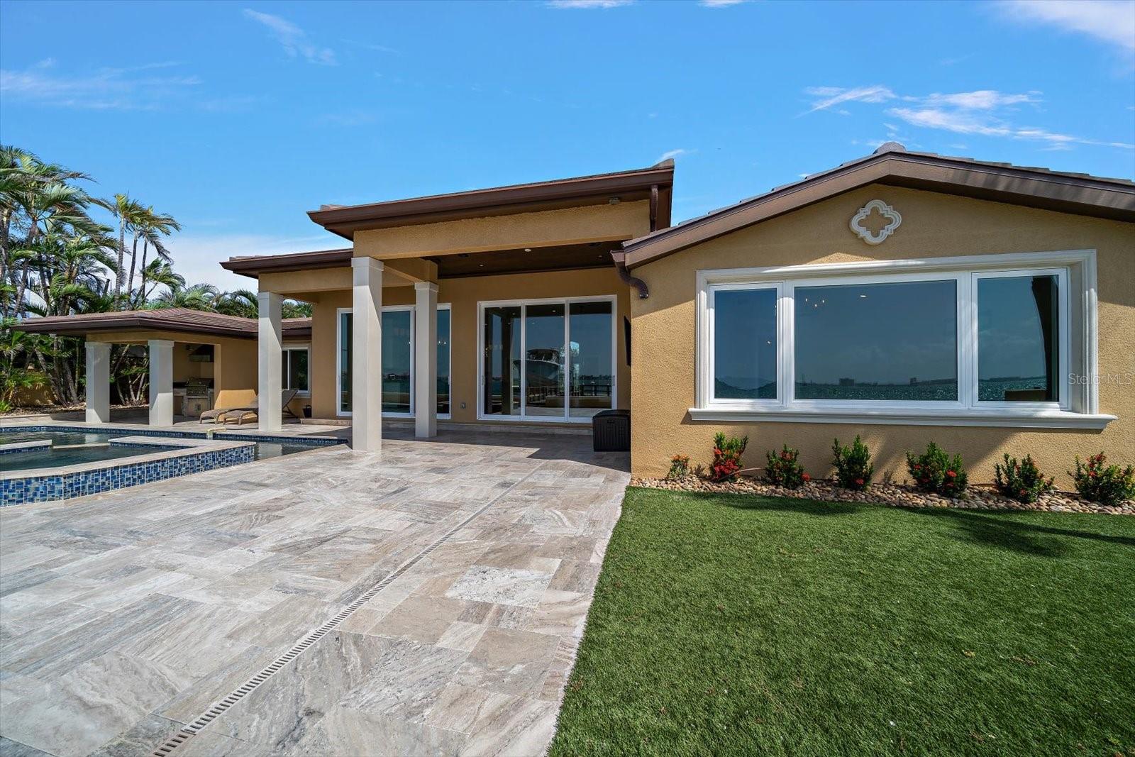 Image 18 of 74 For 422 55th Avenue
