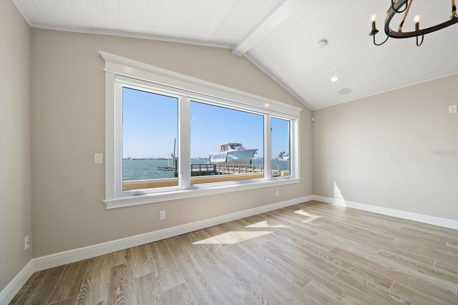 Image 41 of 74 For 422 55th Avenue