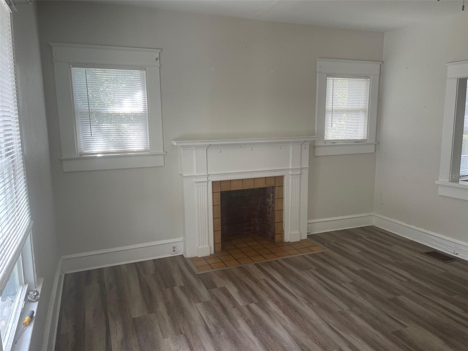 Image 3 of 36 For 502 1st Avenue