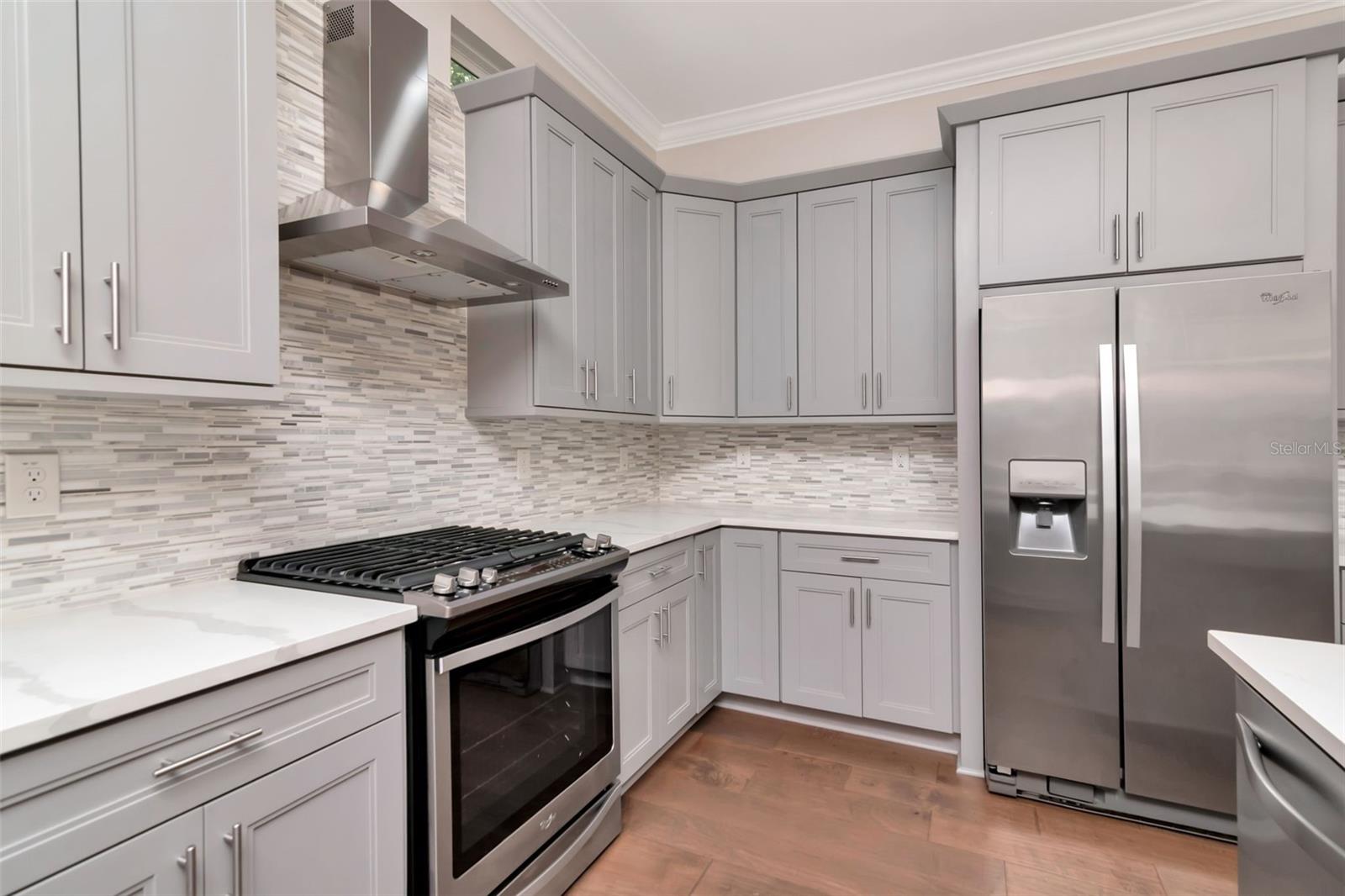 Image 10 of 46 For 3505 Macdill Avenue 6