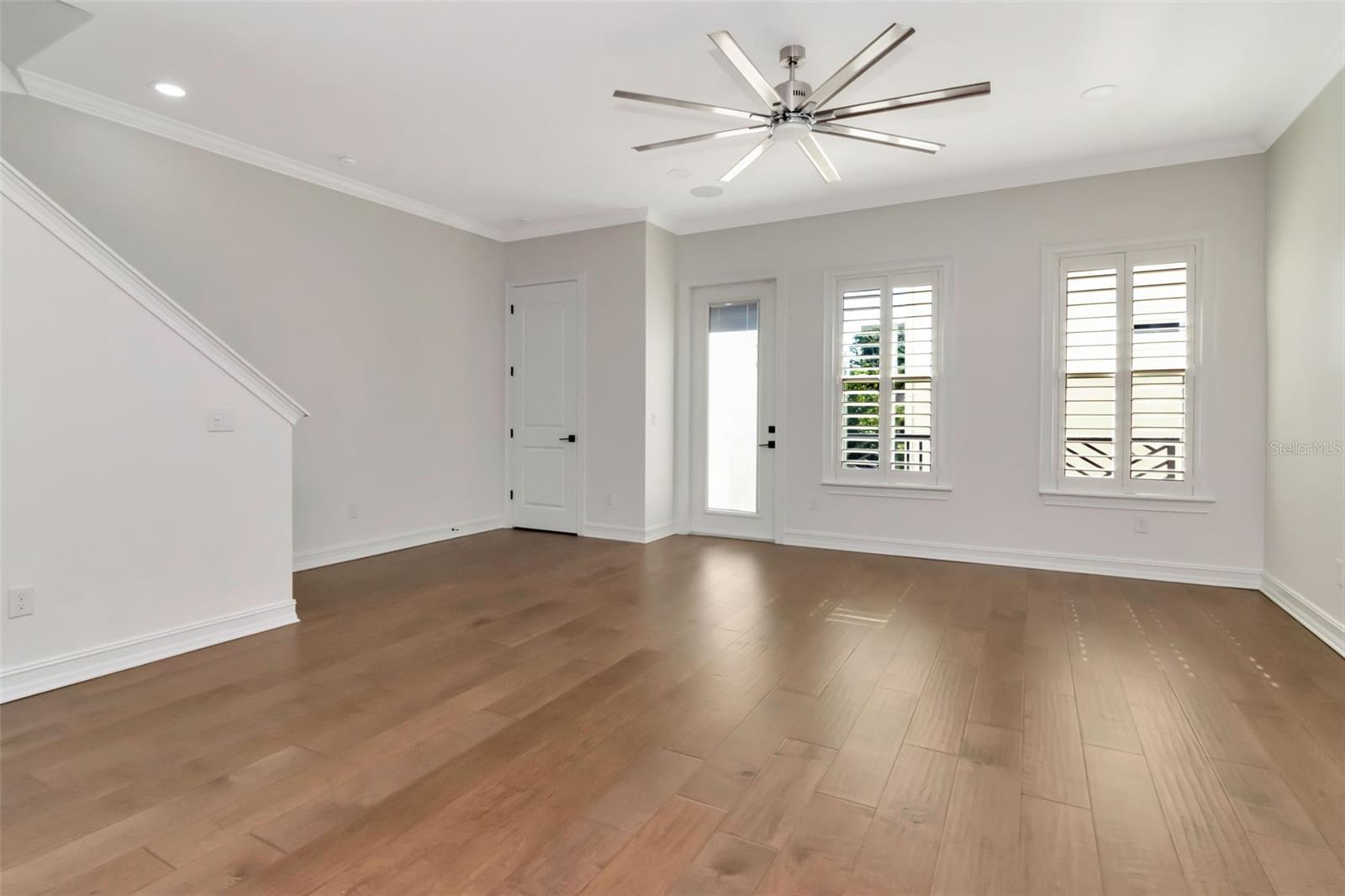 Image 16 of 46 For 3505 Macdill Avenue 6