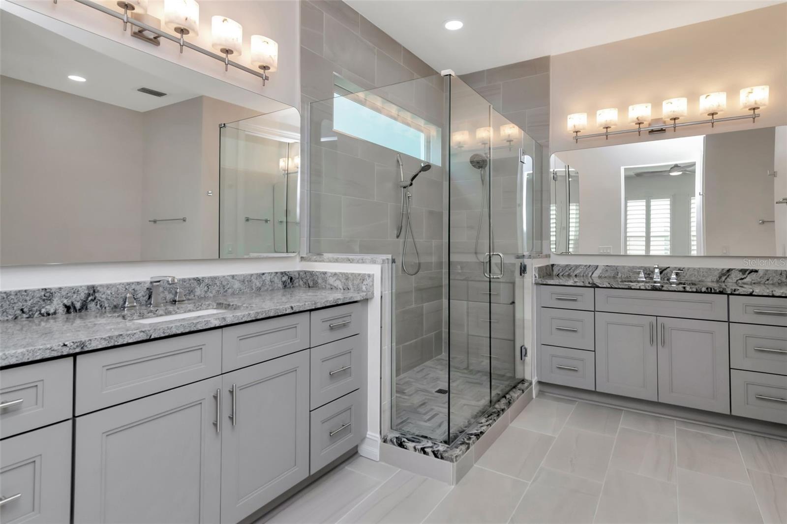 Image 25 of 46 For 3505 Macdill Avenue 6