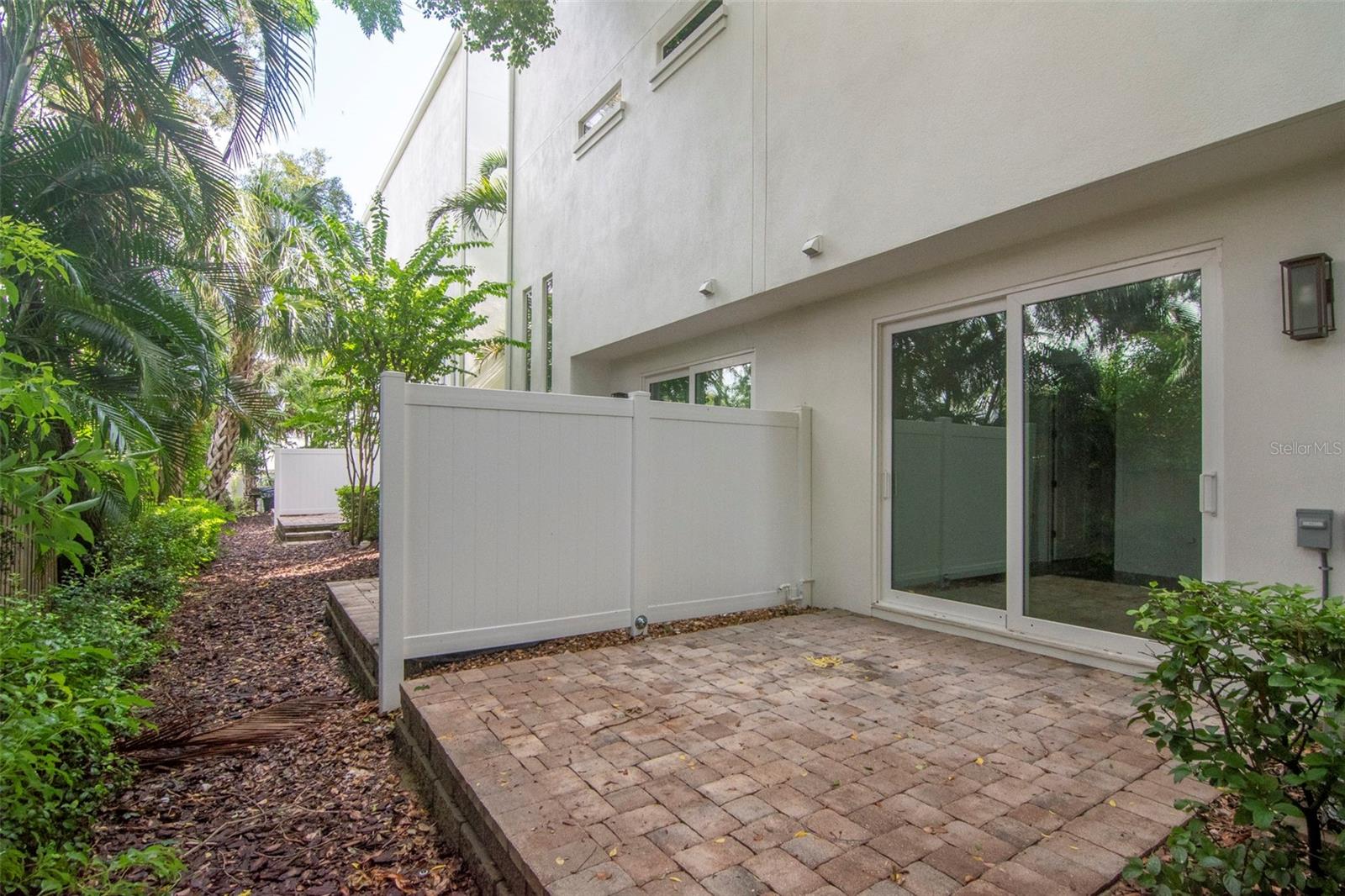 Image 45 of 46 For 3505 Macdill Avenue 6