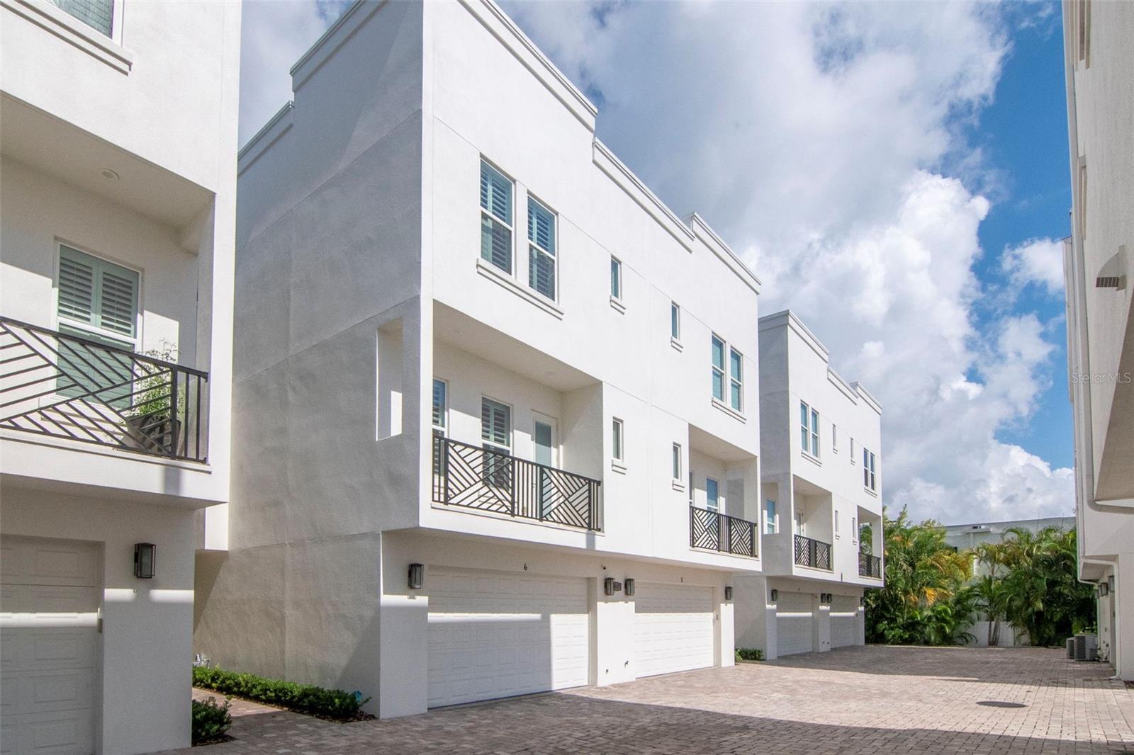 Image 46 of 46 For 3505 Macdill Avenue 6