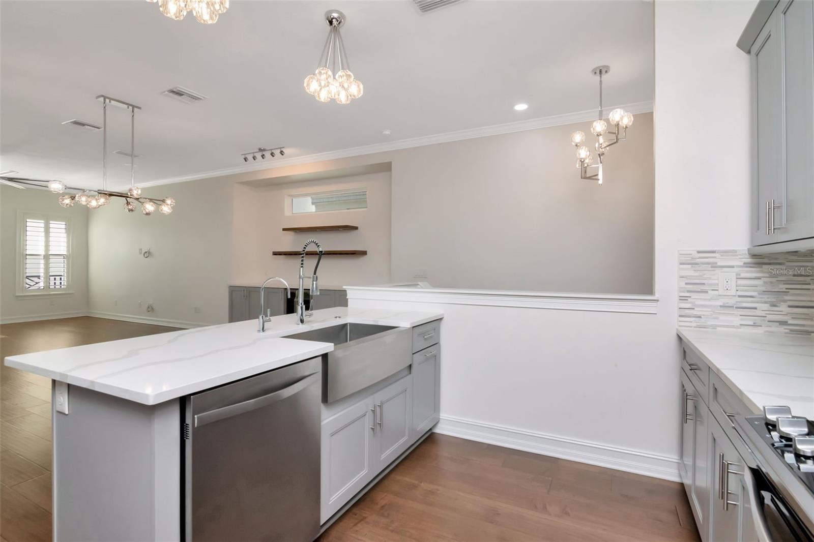Image 9 of 46 For 3505 Macdill Avenue 6