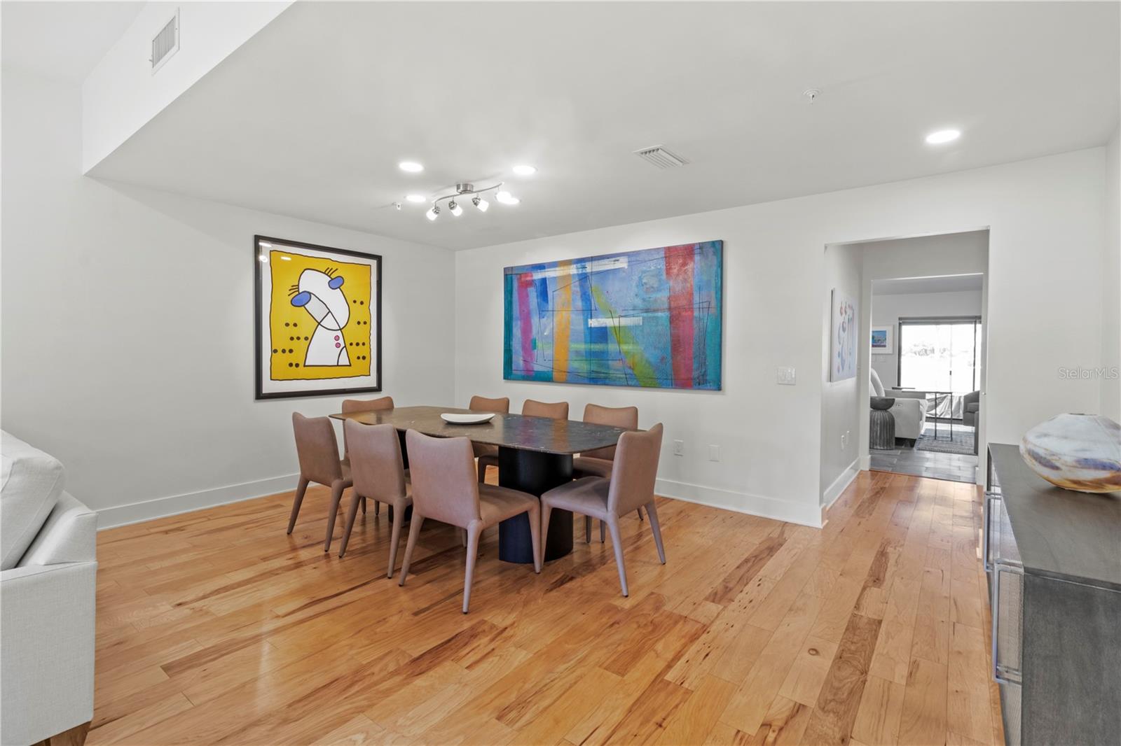 Image 10 of 64 For 2377 Harbour Oaks Drive