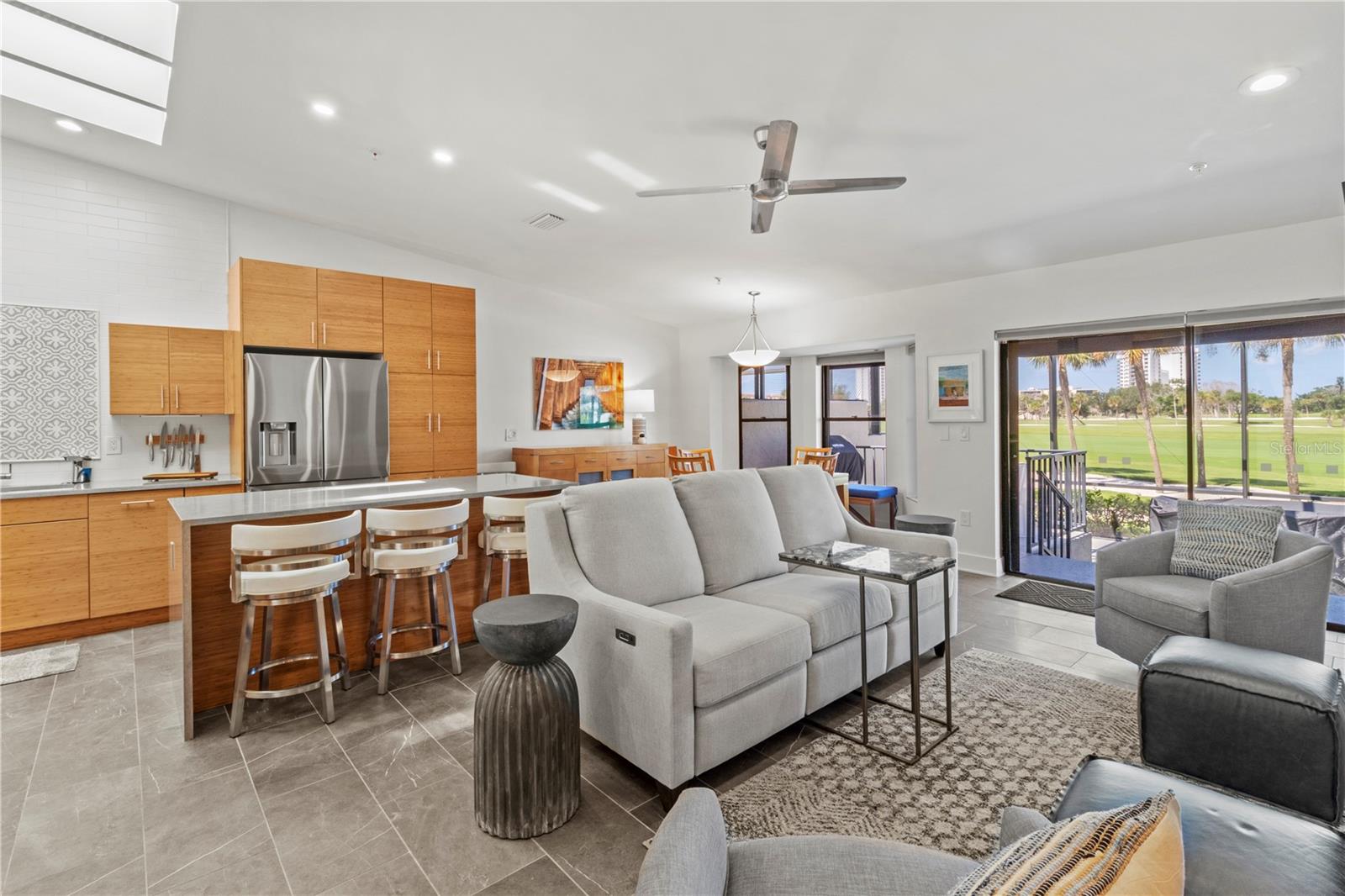 Image 16 of 64 For 2377 Harbour Oaks Drive