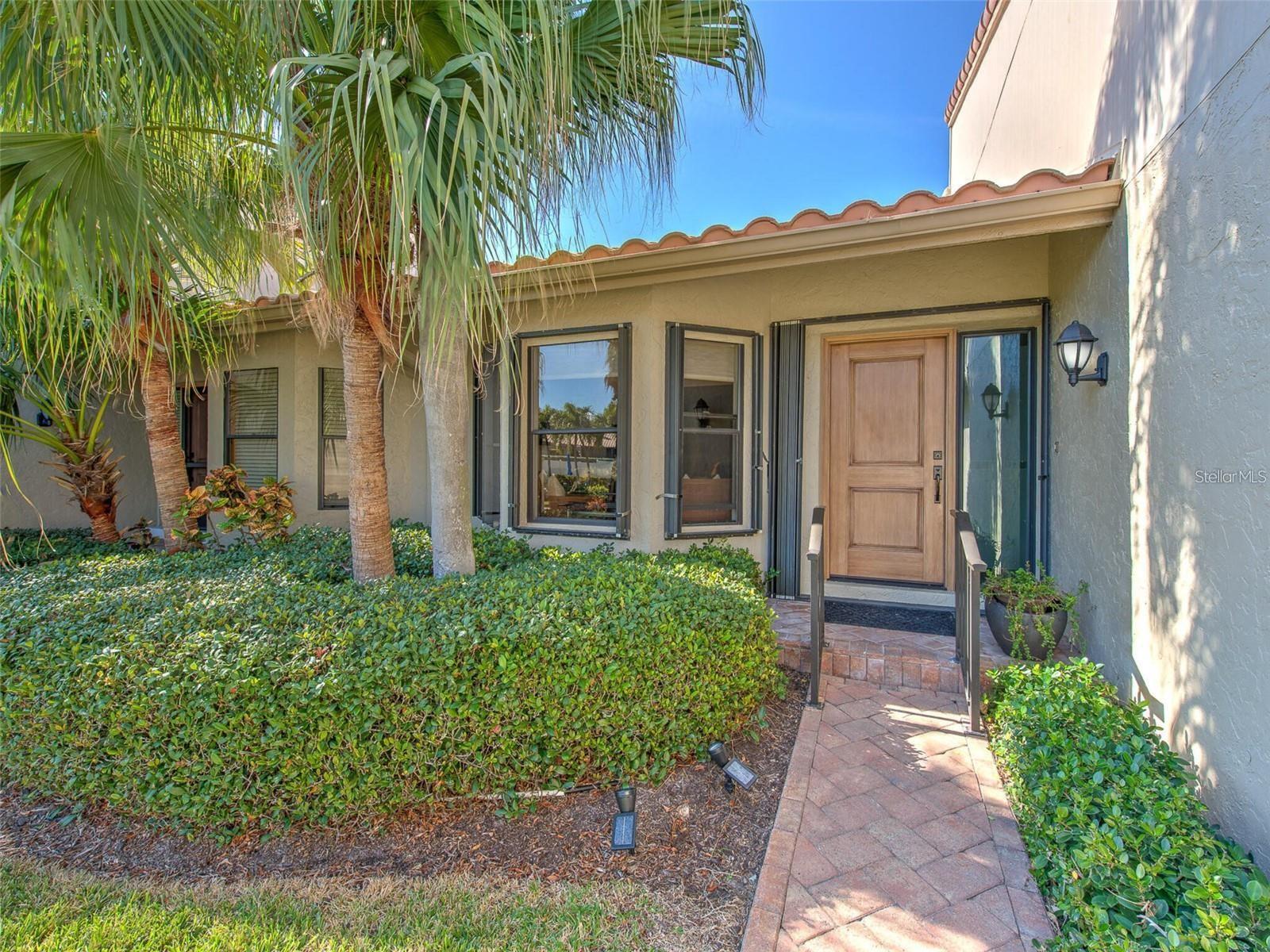 Image 3 of 64 For 2377 Harbour Oaks Drive