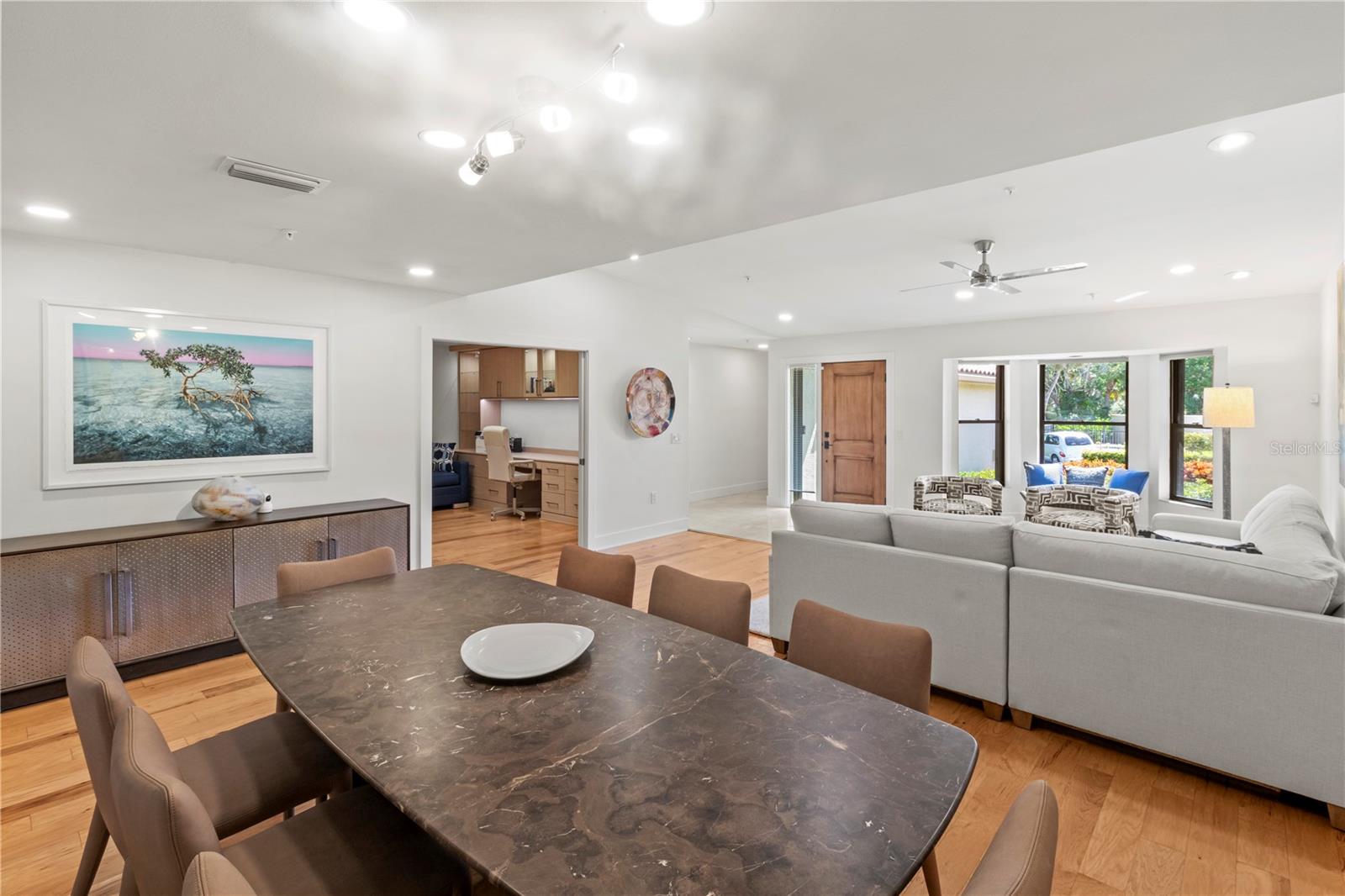 Image 9 of 64 For 2377 Harbour Oaks Drive