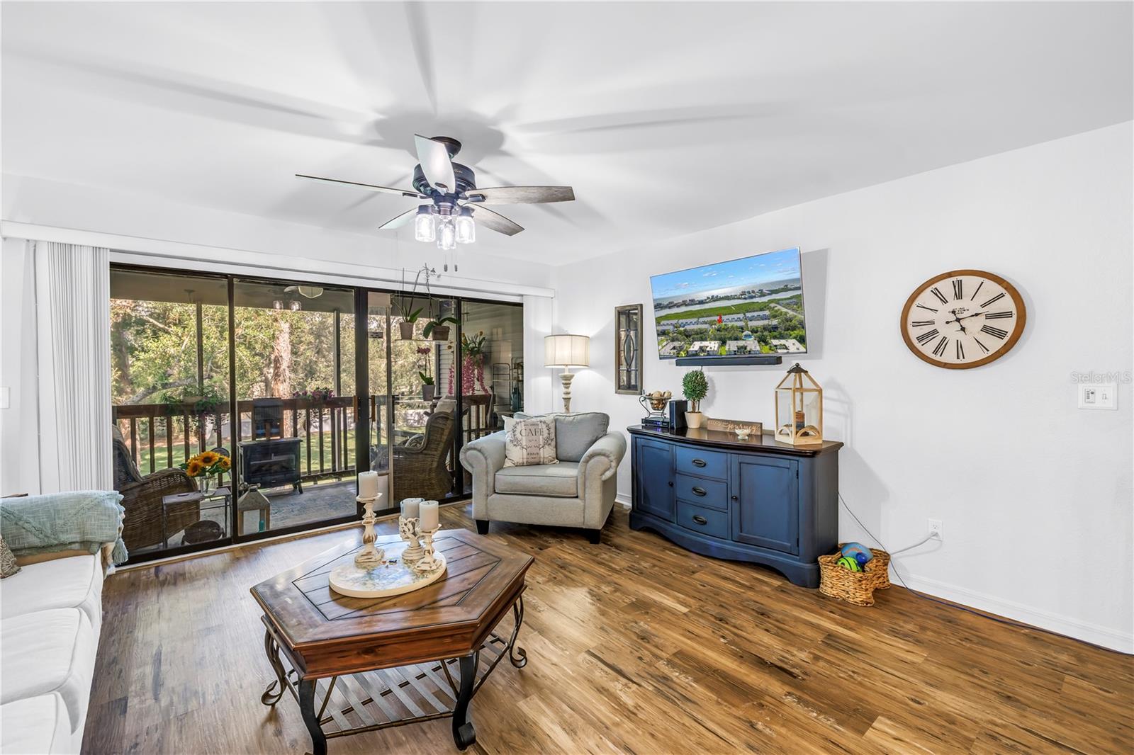 Image 17 of 50 For 9603 Tara Cay Court 55