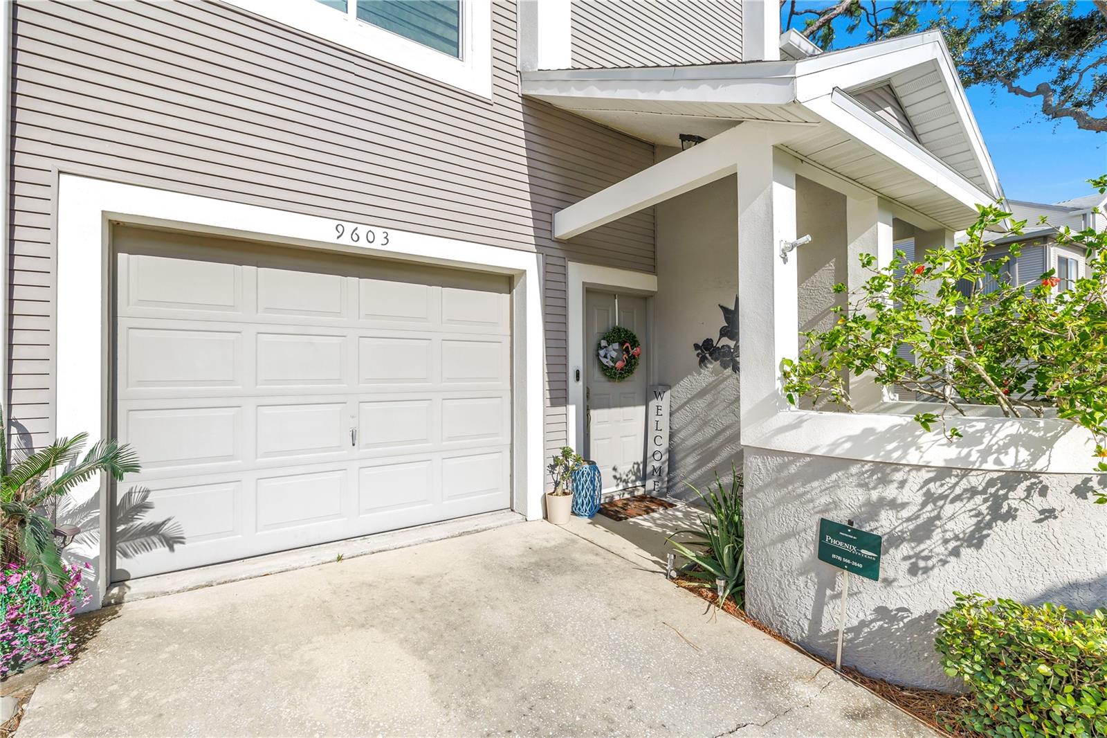 Image 33 of 50 For 9603 Tara Cay Court 55