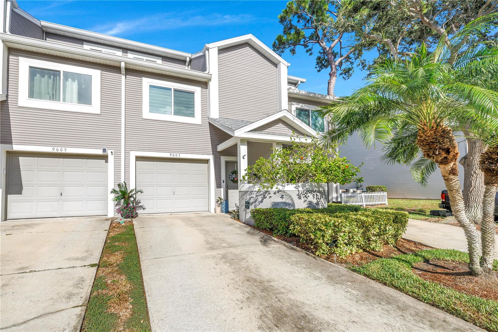 Image 34 of 50 For 9603 Tara Cay Court 55