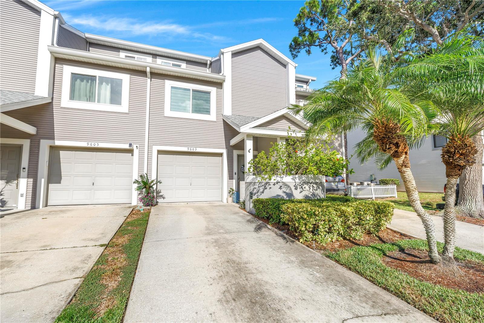 Image 36 of 50 For 9603 Tara Cay Court 55
