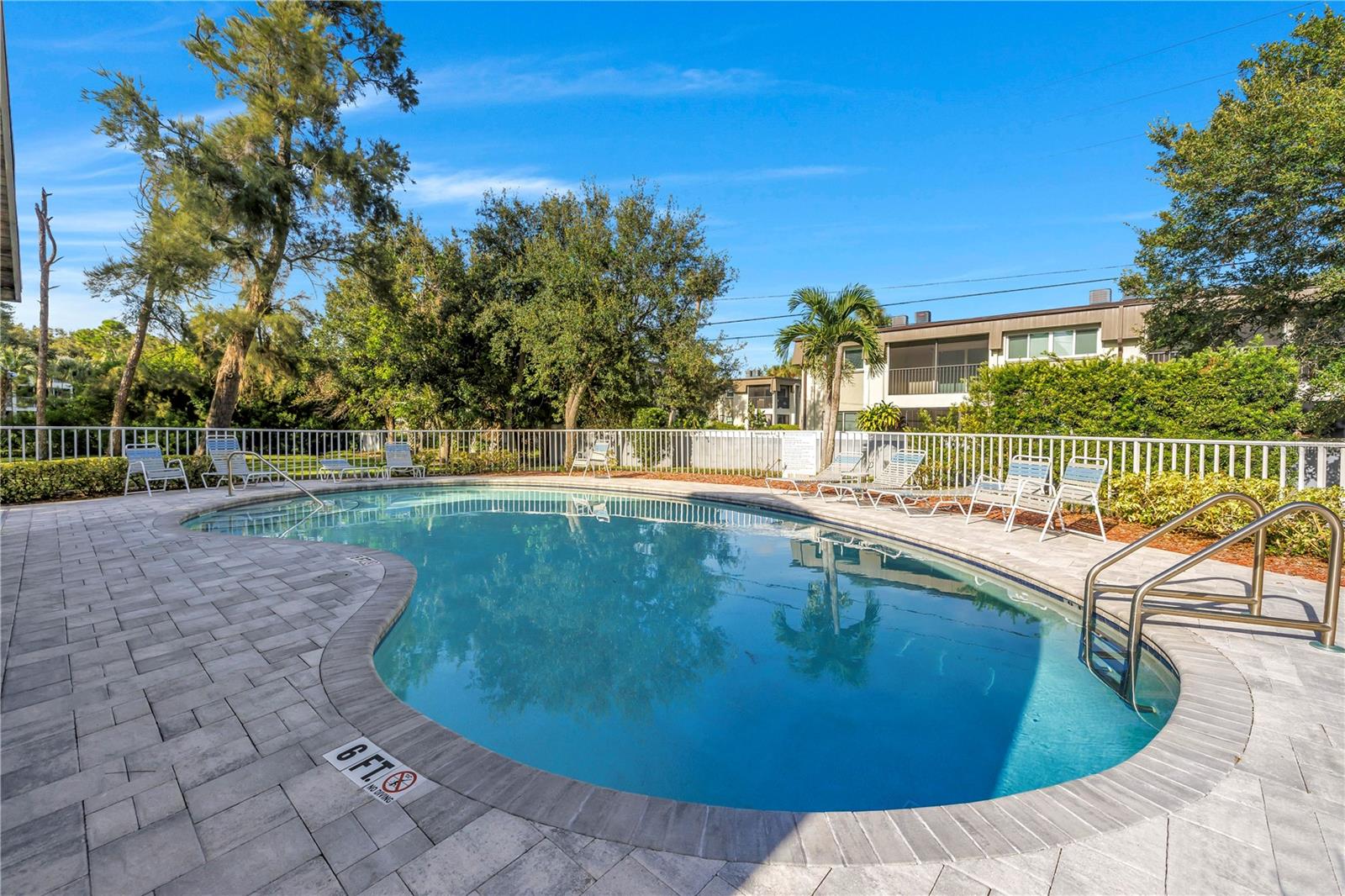 Image 44 of 50 For 9603 Tara Cay Court 55