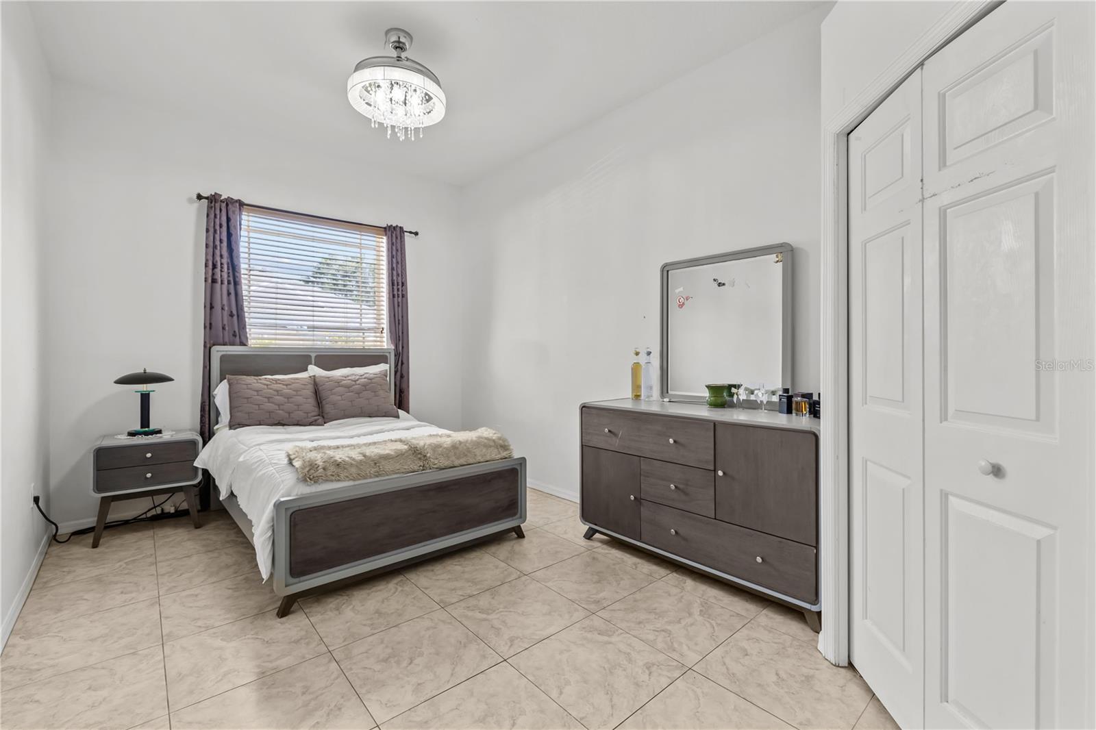 Image 15 of 25 For 2652 Tottenham Drive