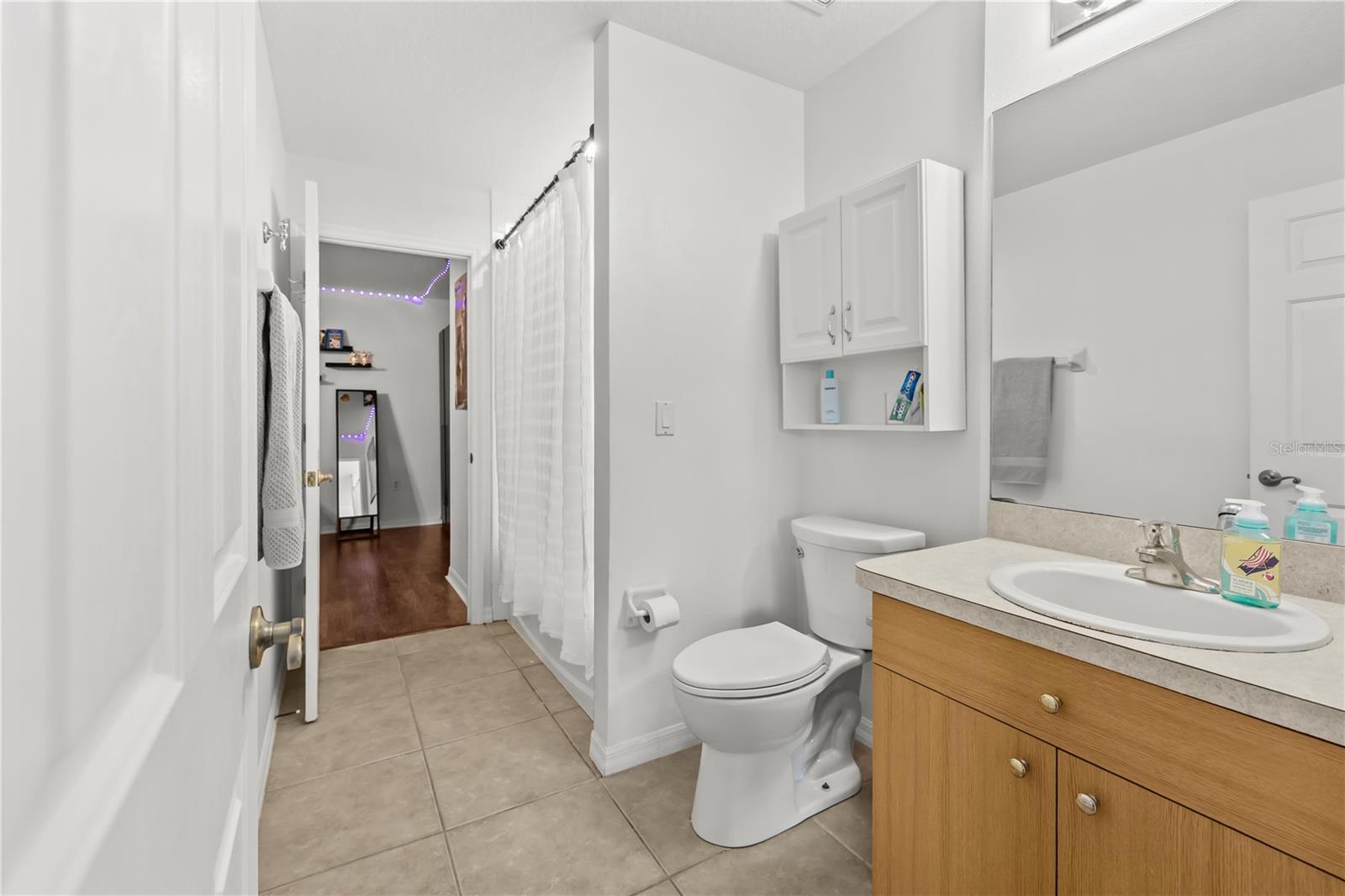Image 21 of 25 For 2652 Tottenham Drive